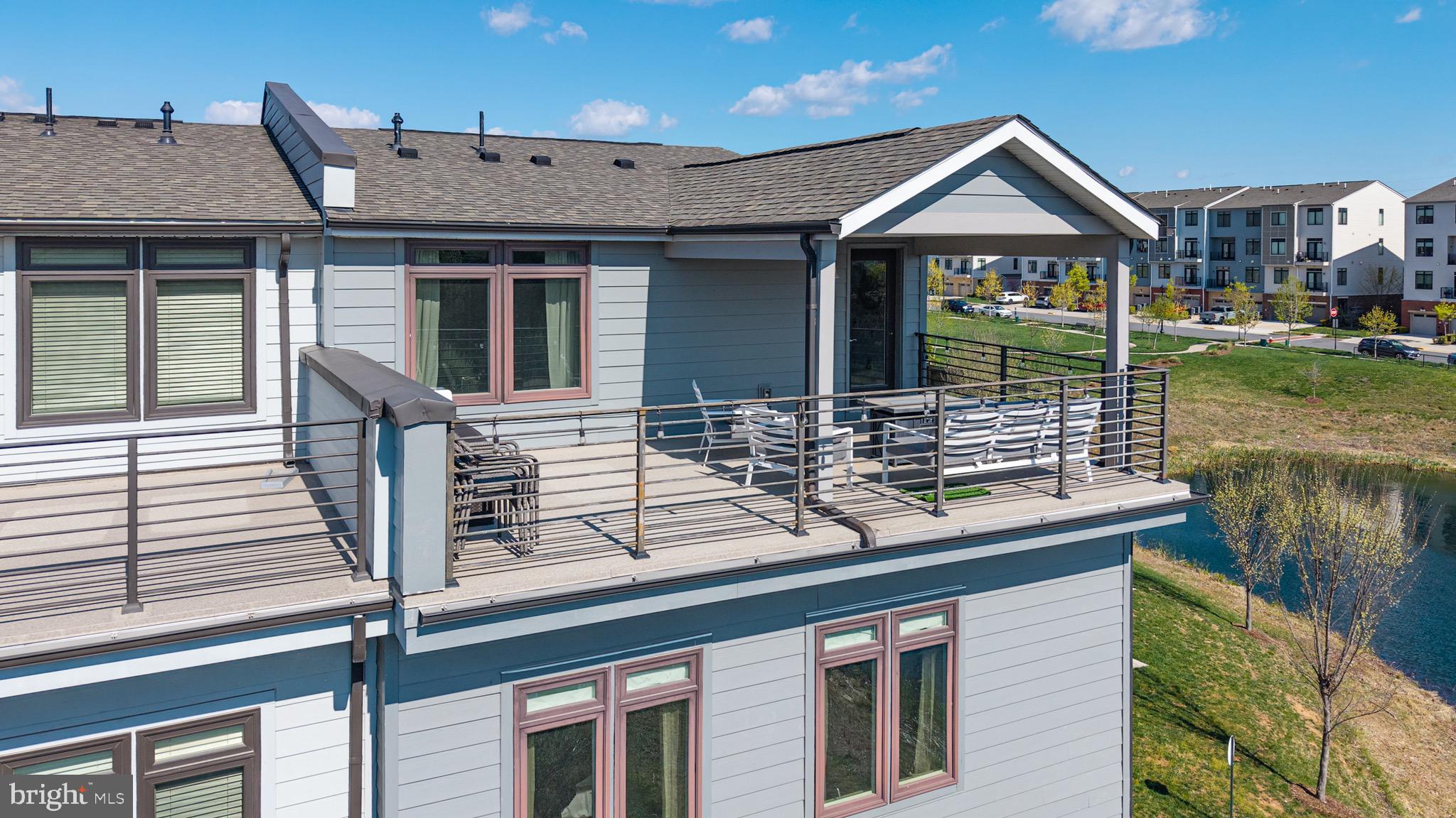 1800 BLUE MARBLE TERRACE SE