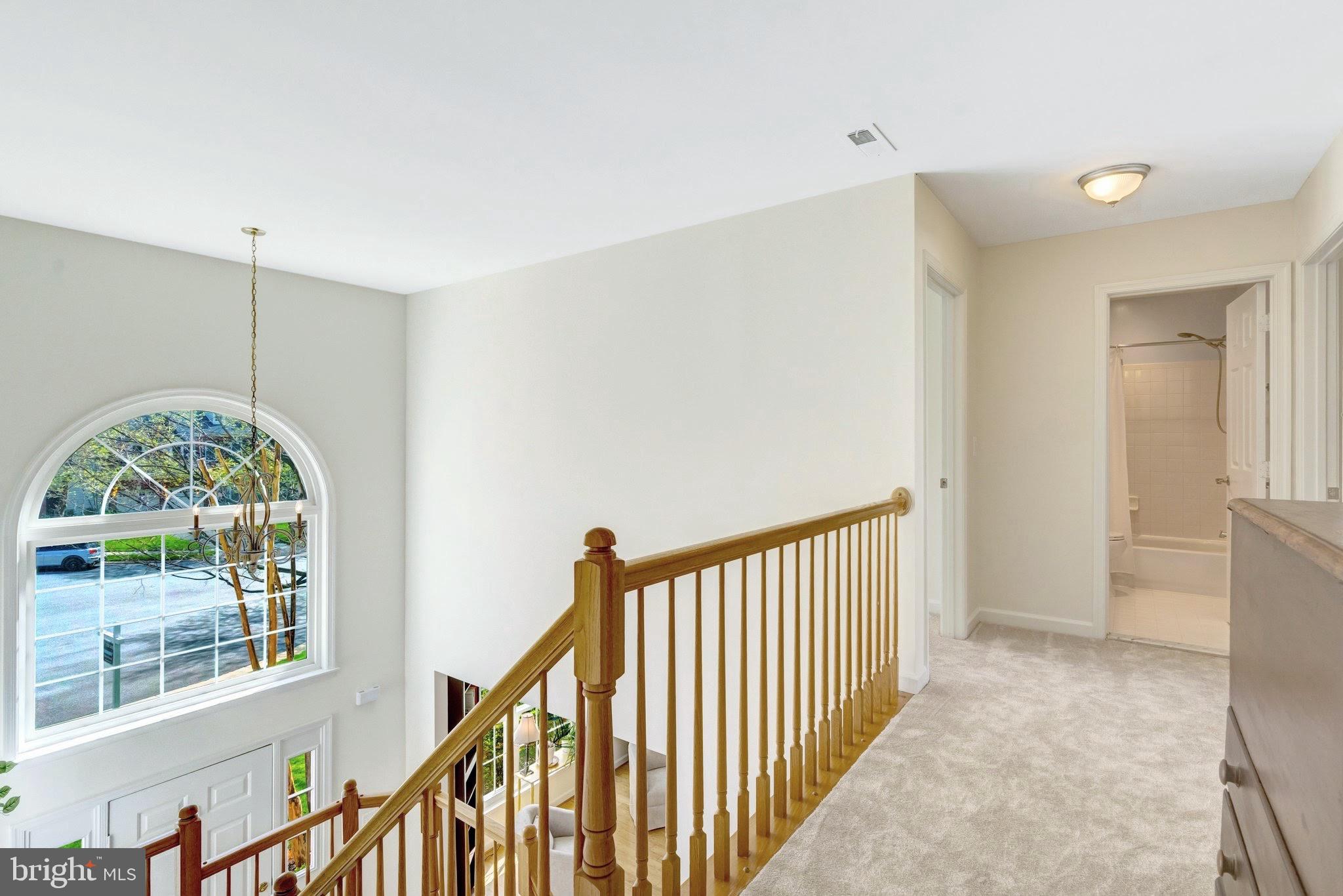 20799 AMBERVIEW COURT