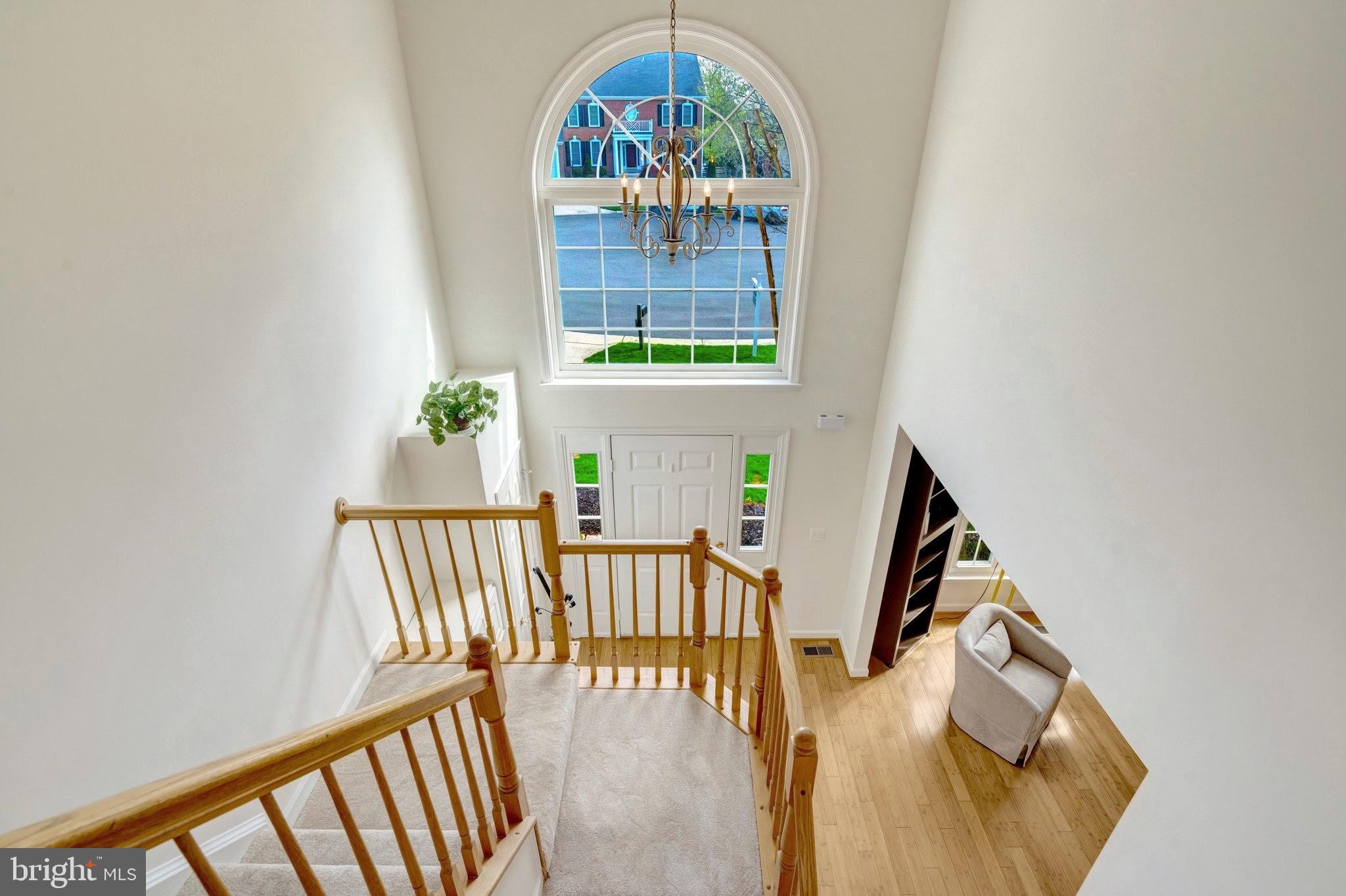 20799 AMBERVIEW COURT