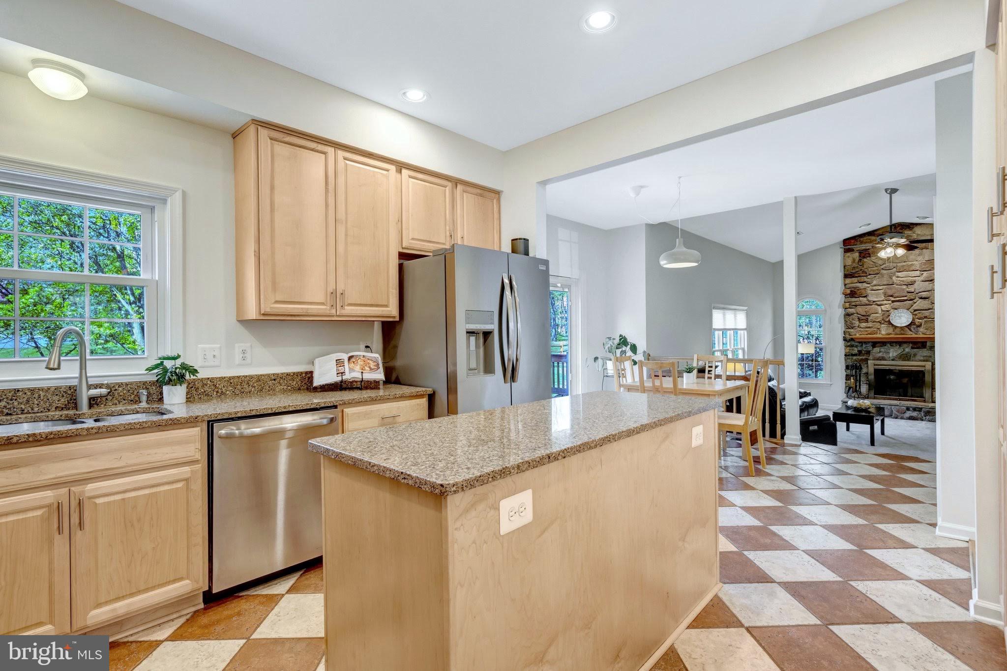 20799 AMBERVIEW COURT