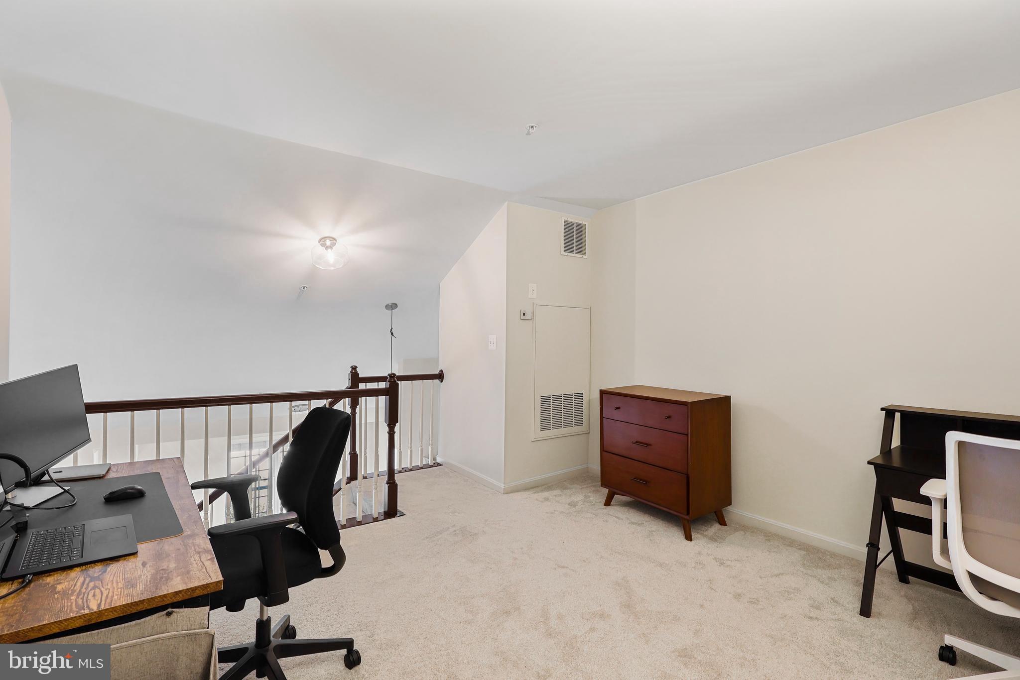 21191 MCFADDEN SQUARE 407