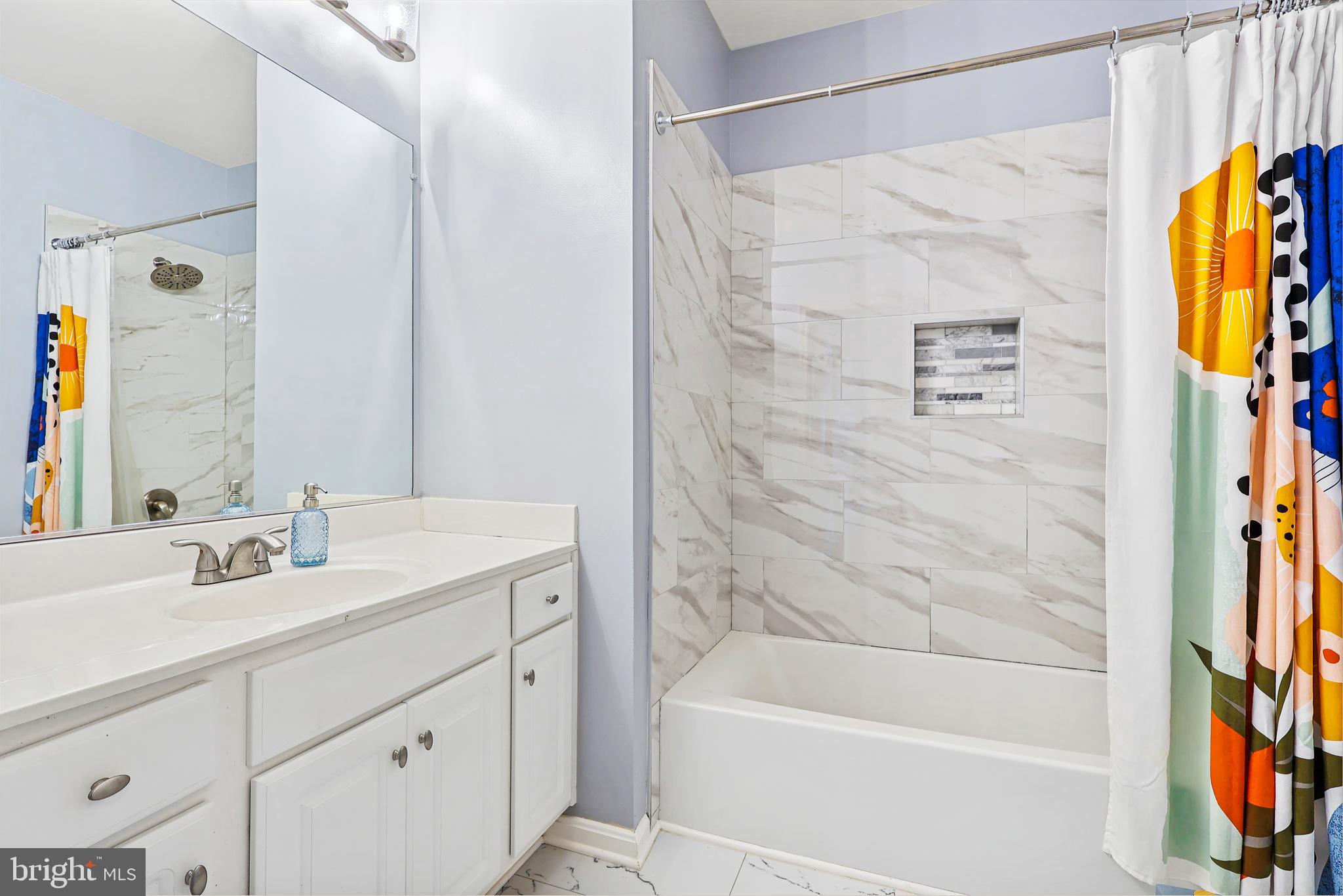 21191 MCFADDEN SQUARE 407