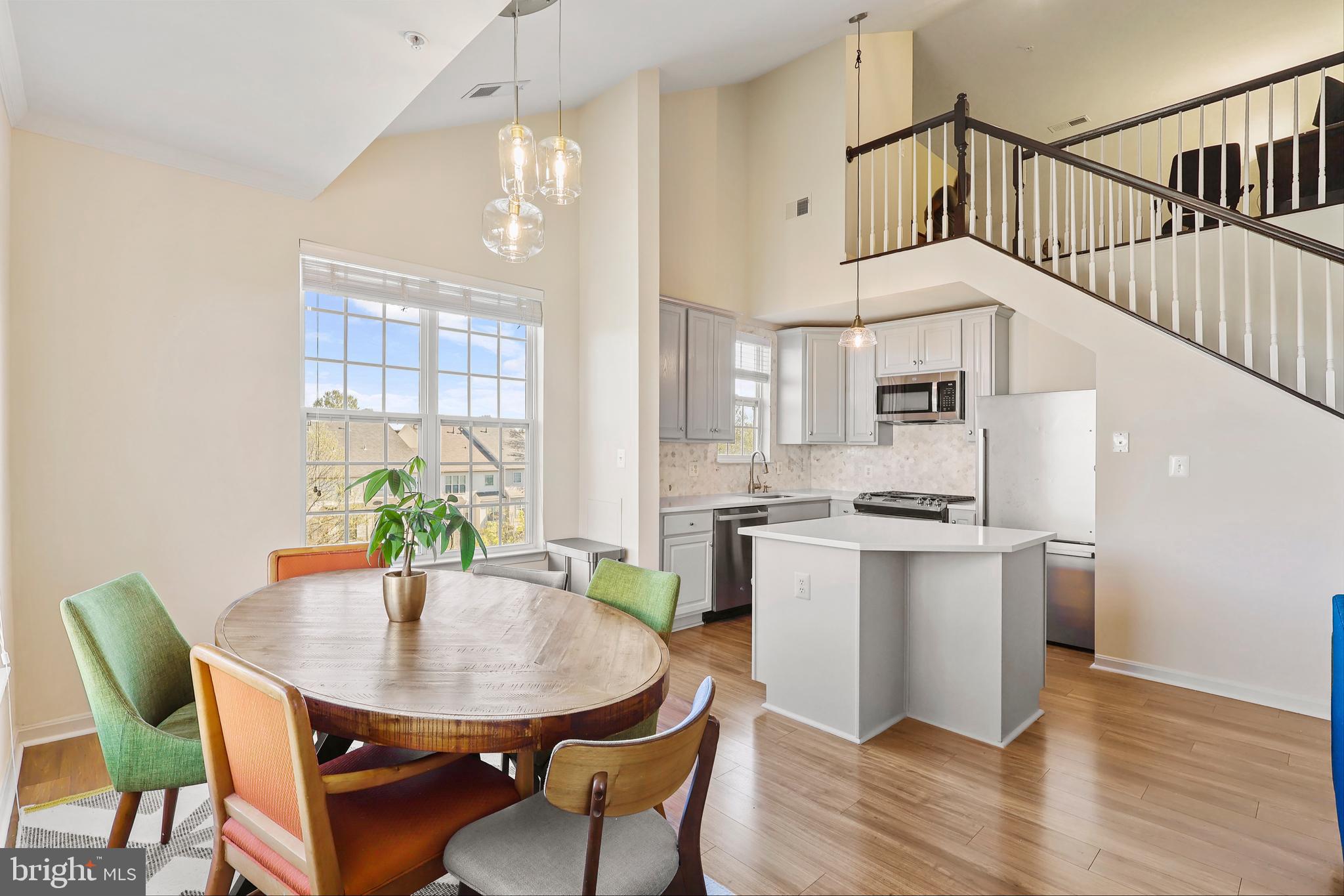 21191 MCFADDEN SQUARE 407