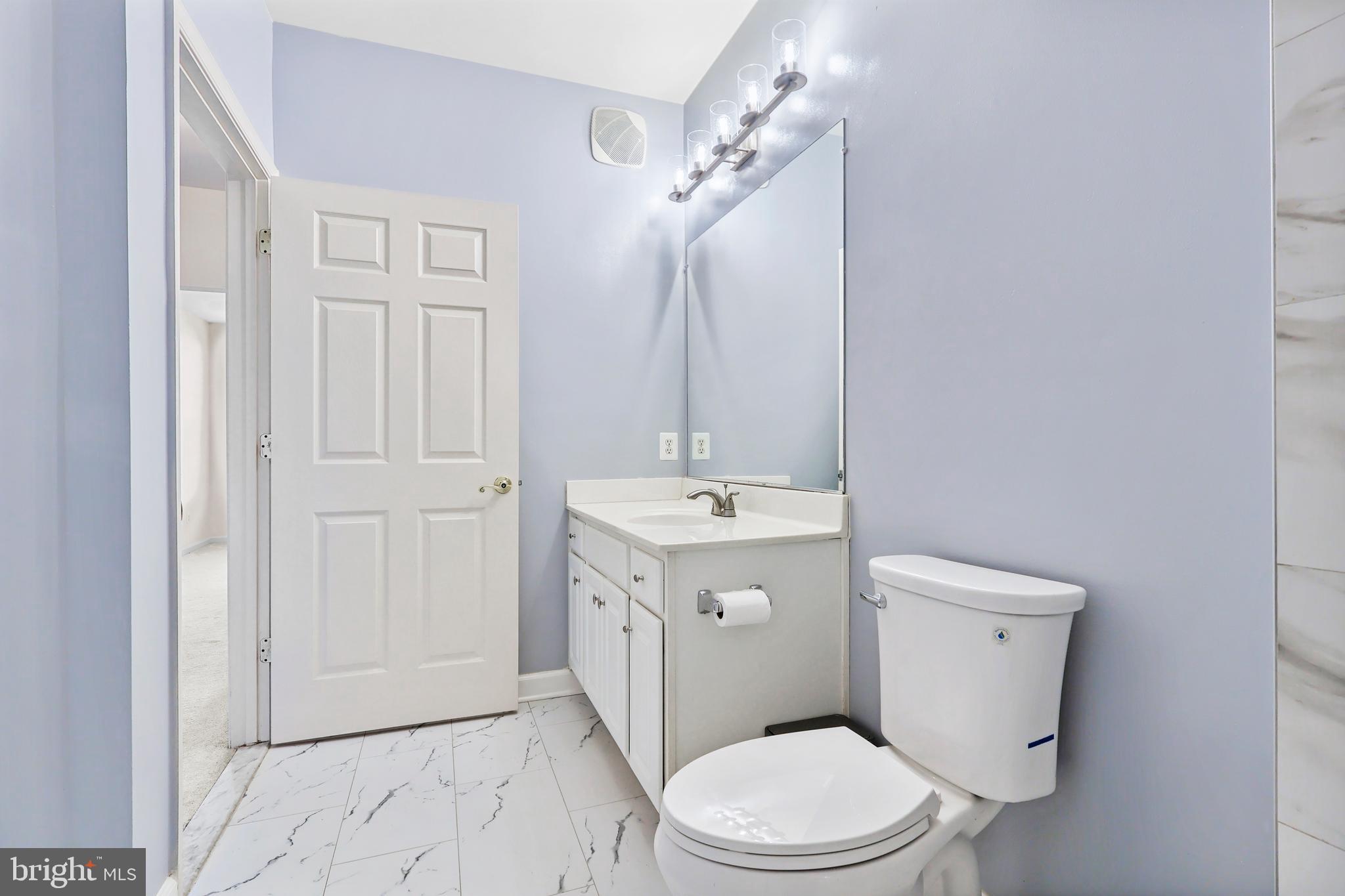 21191 MCFADDEN SQUARE 407