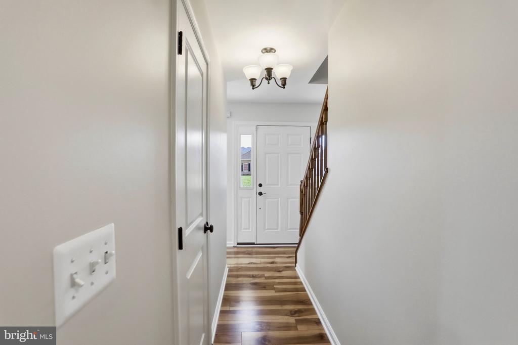 15615 WHISPERING KNOLL COURT