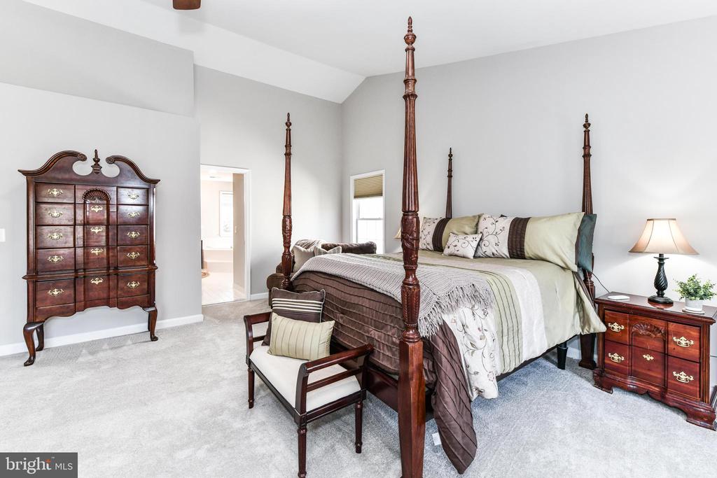 20855 BLYTHWOOD COURT