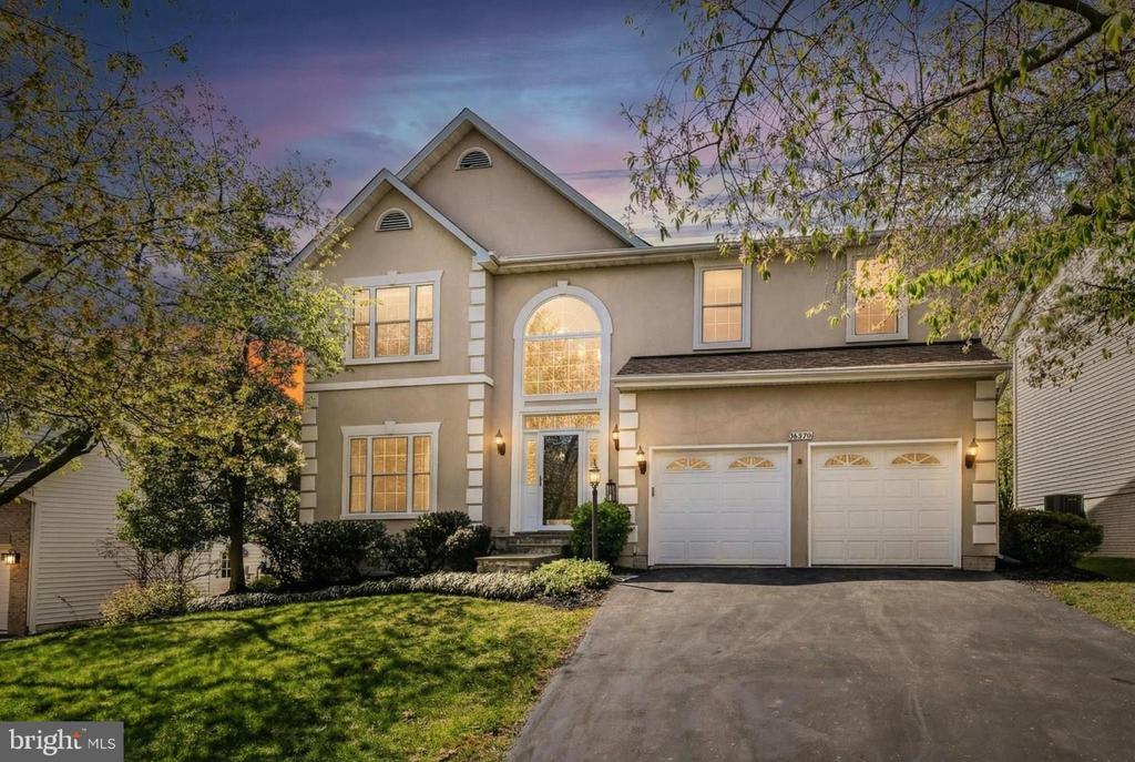 20855 BLYTHWOOD COURT