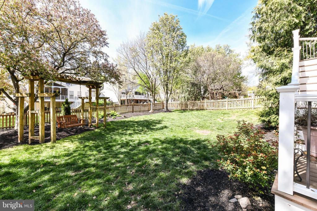 20855 BLYTHWOOD COURT