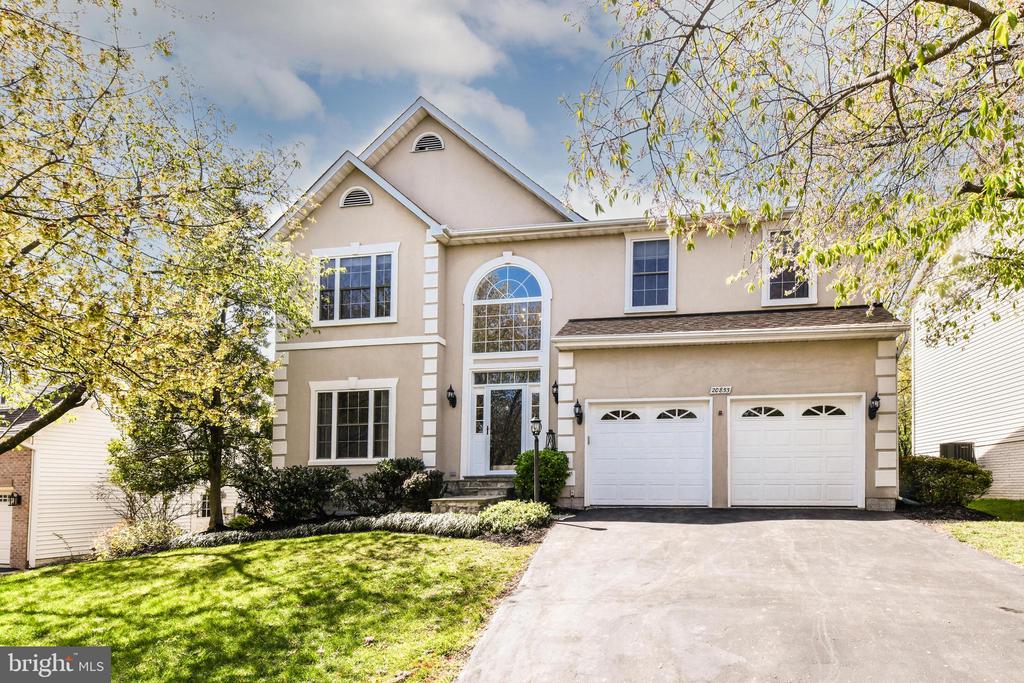20855 BLYTHWOOD COURT