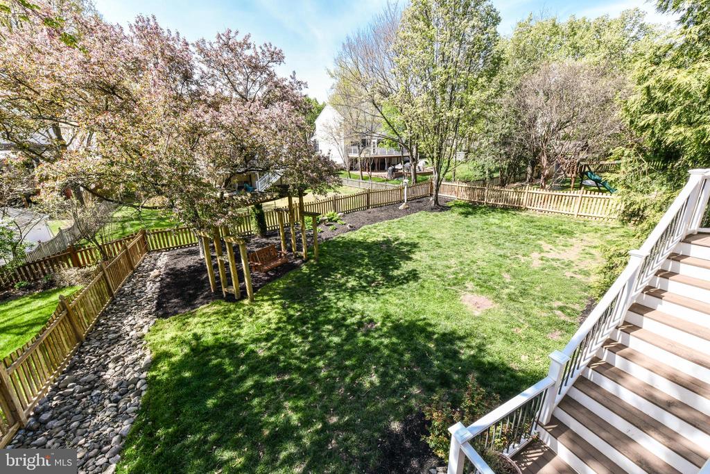 20855 BLYTHWOOD COURT