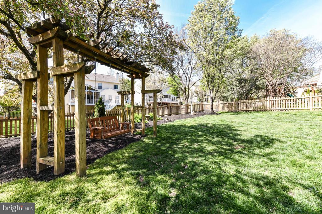20855 BLYTHWOOD COURT