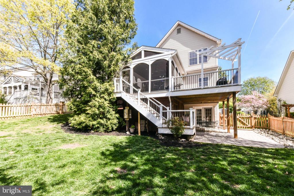 20855 BLYTHWOOD COURT