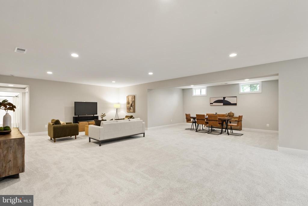 16054 KEYMER HILL COURT