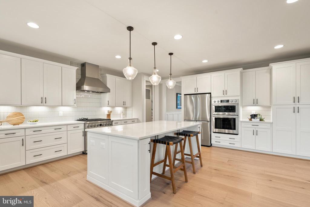 16054 KEYMER HILL COURT