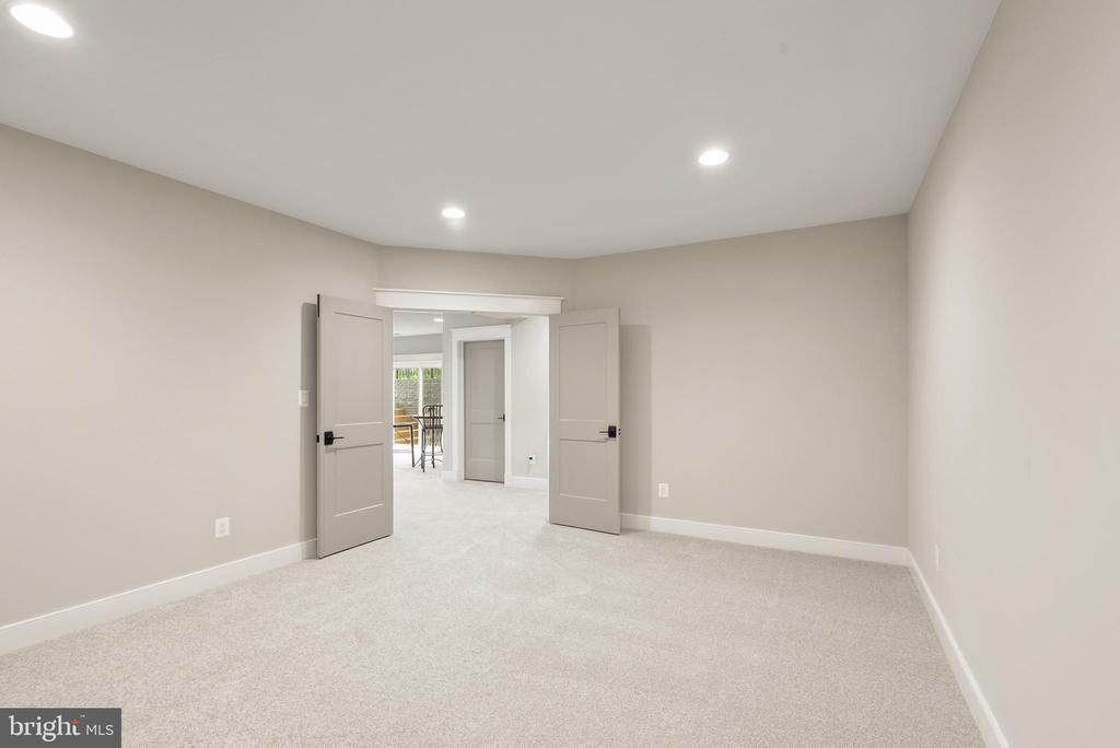 16054 KEYMER HILL COURT