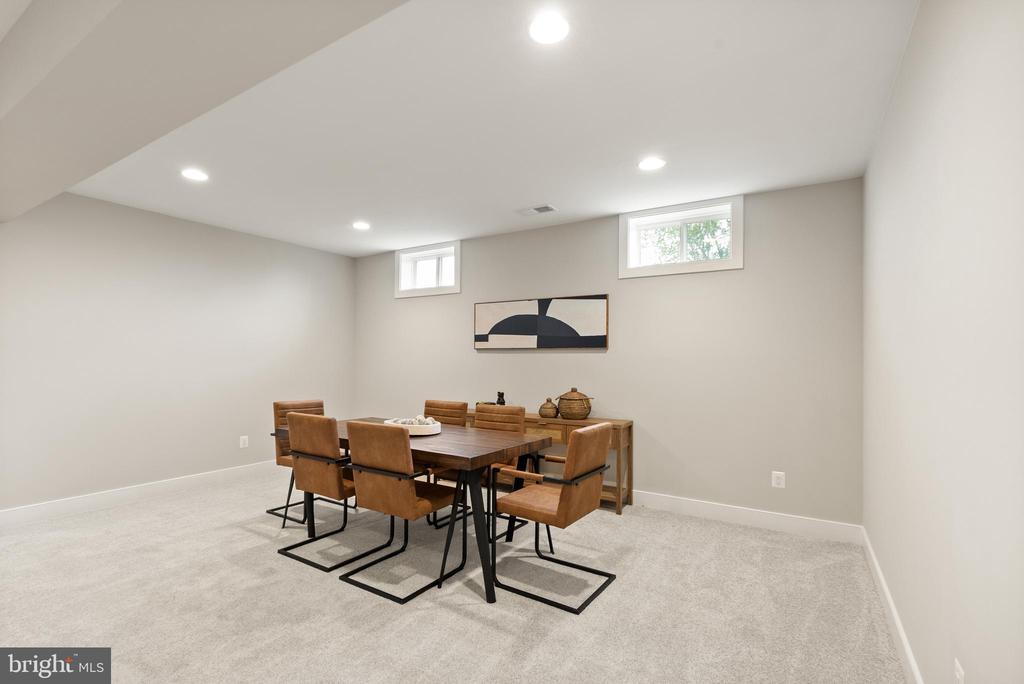16054 KEYMER HILL COURT