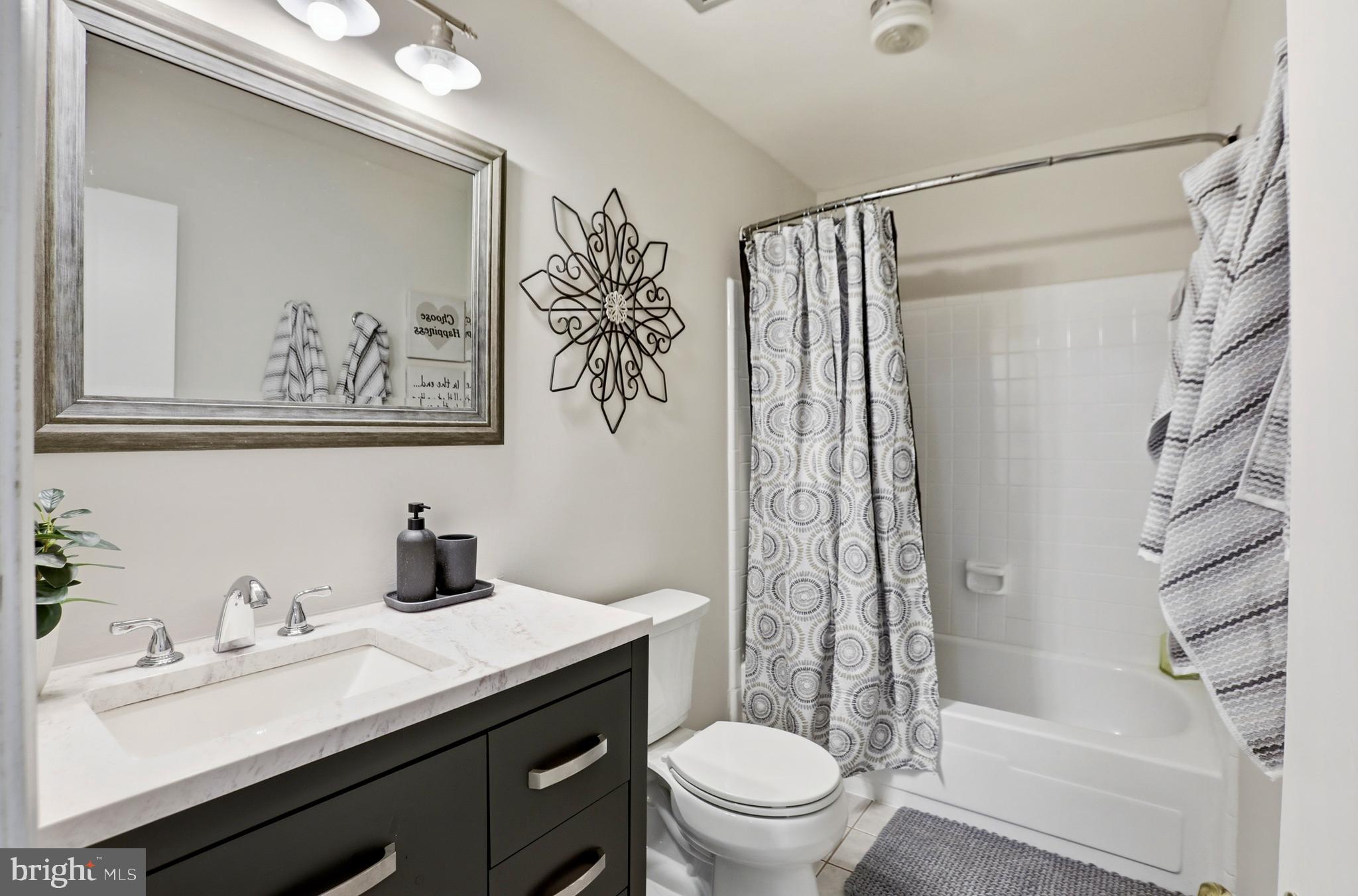207 DRY MILL ROAD SW
