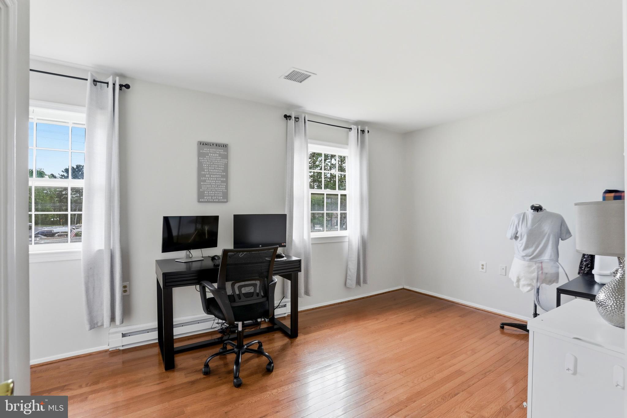 207 DRY MILL ROAD SW