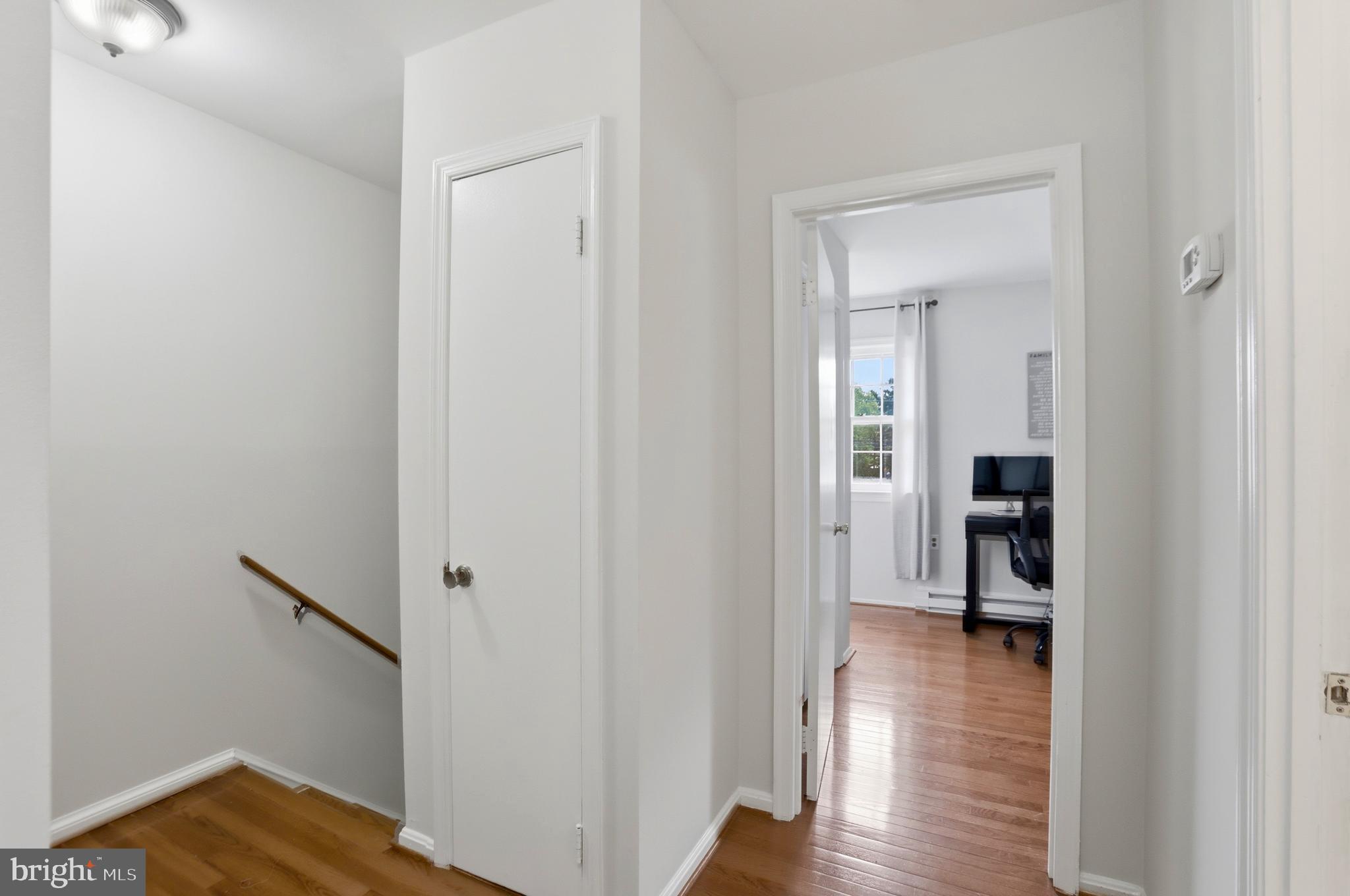 207 DRY MILL ROAD SW