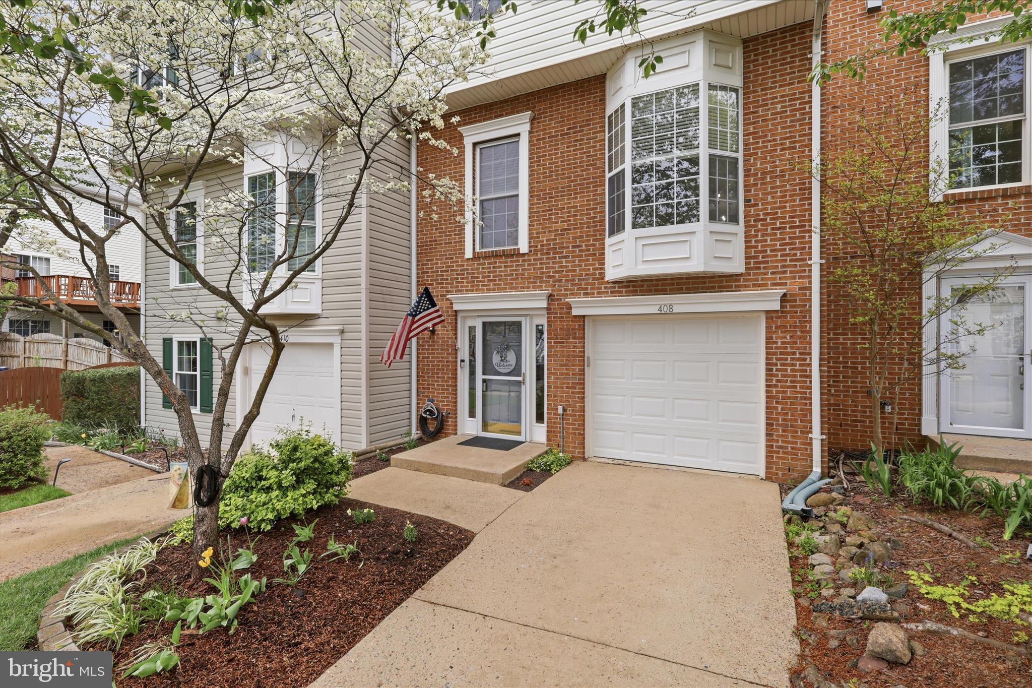 408 BRECKINRIDGE SQUARE SE