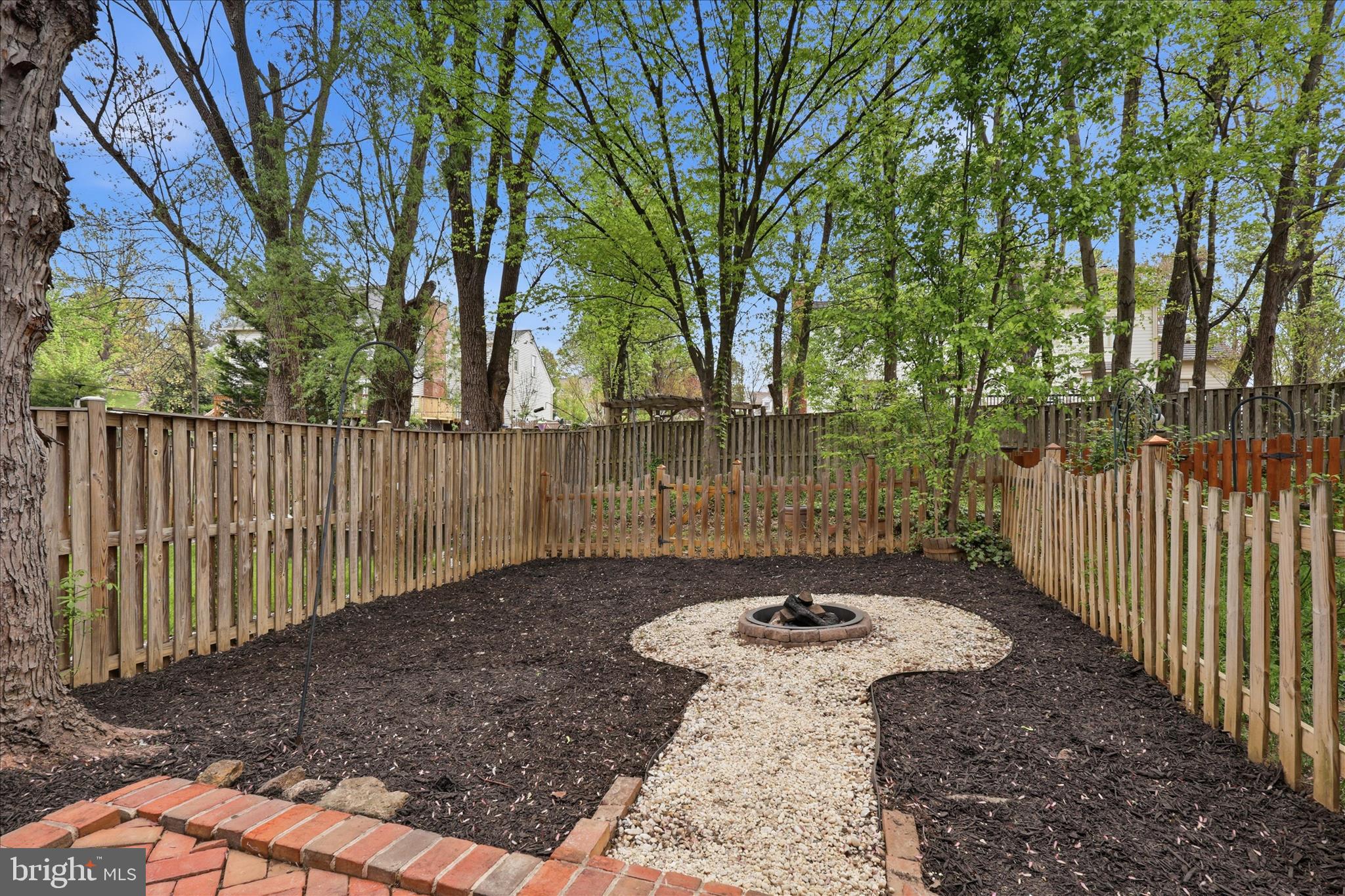 408 BRECKINRIDGE SQUARE SE
