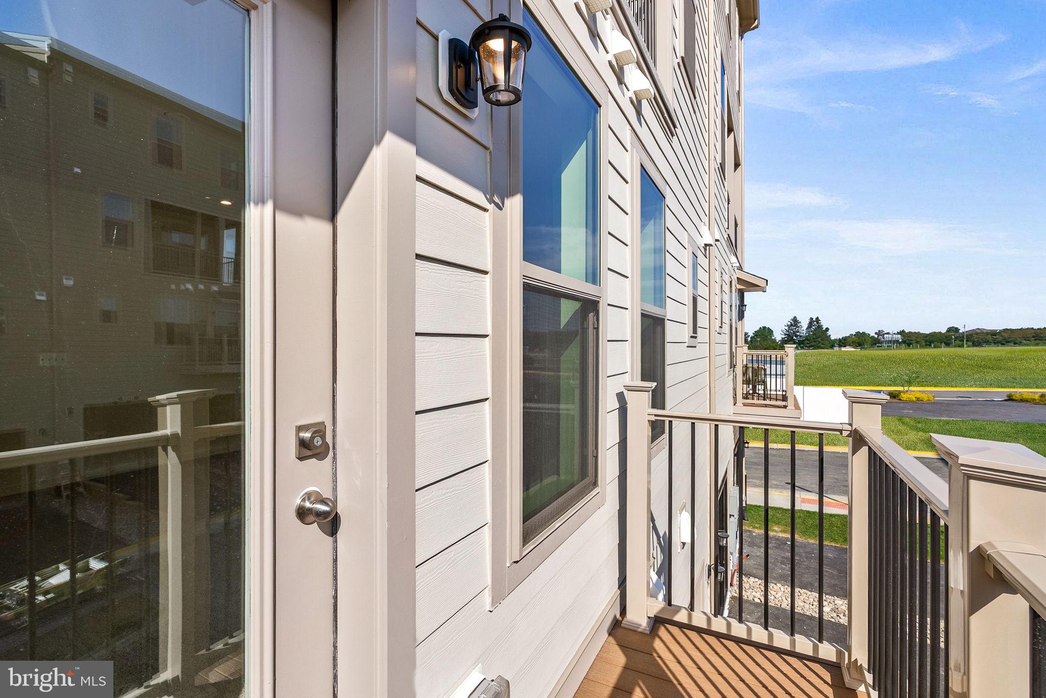 19714 MISTY MOSS SQUARE