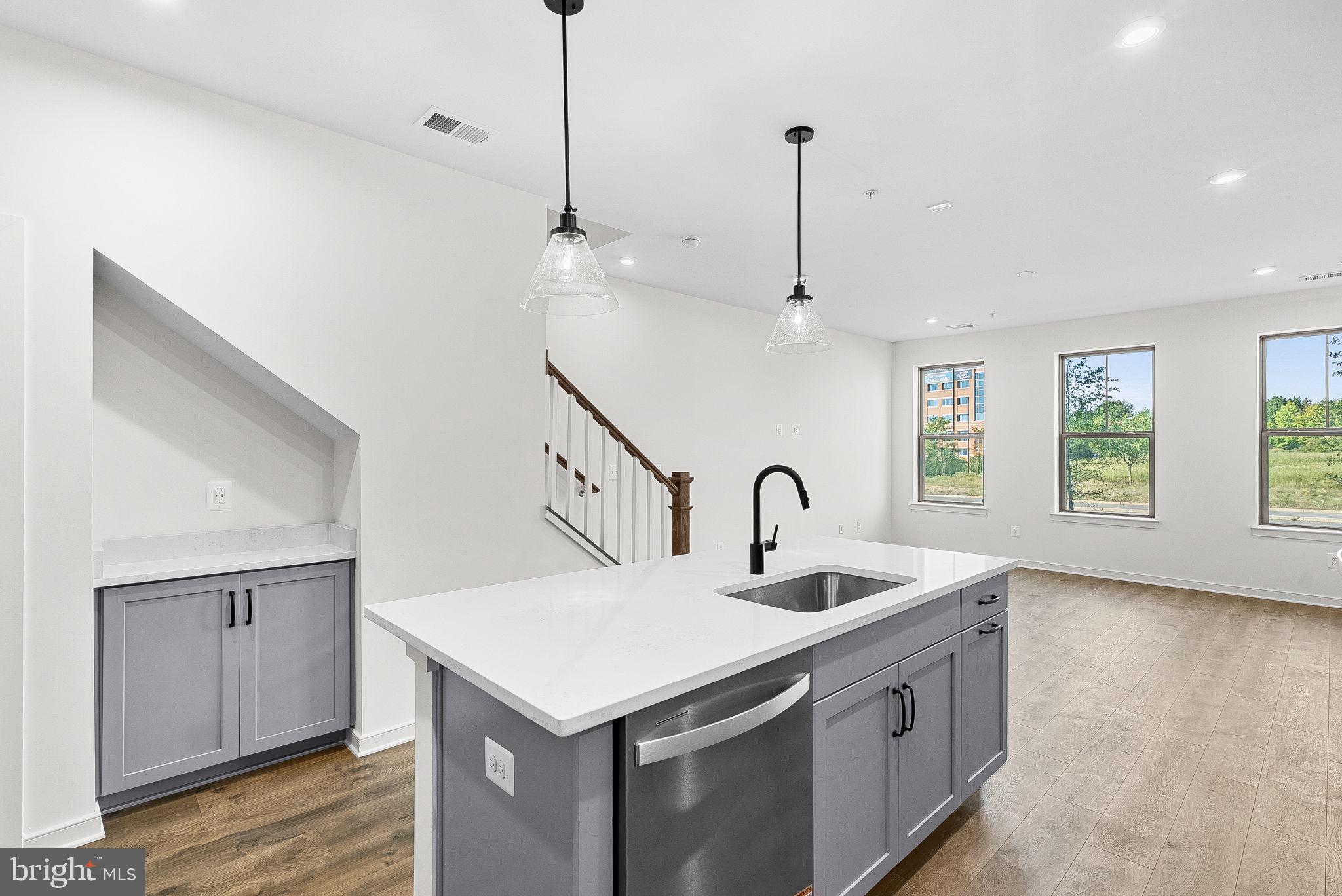 19714 MISTY MOSS SQUARE