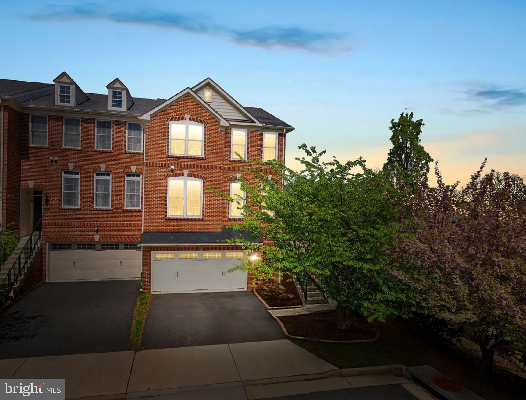 200 CROFT SQUARE