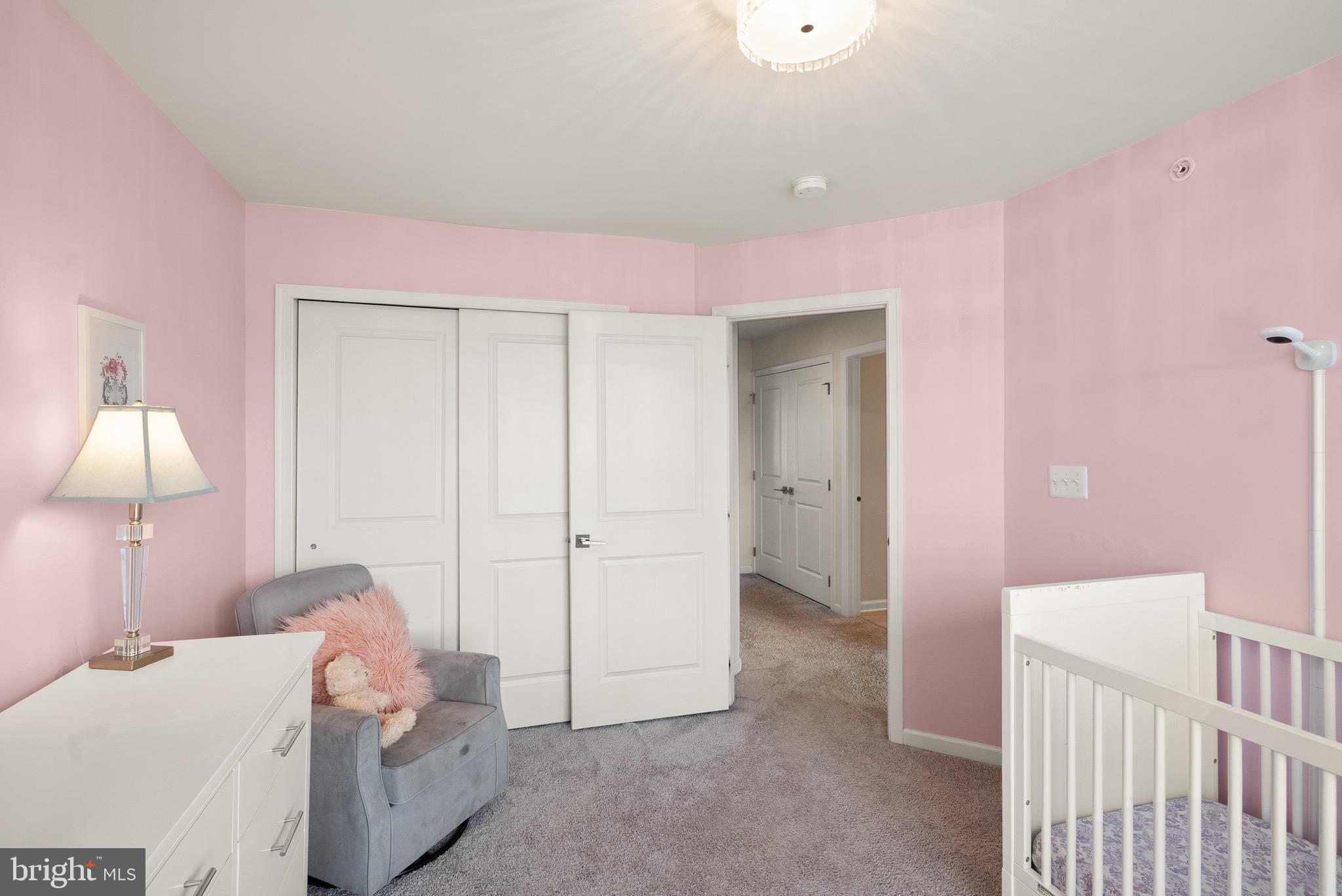 43197 HALKETT SQUARE