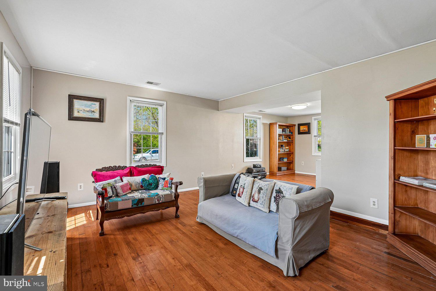 250 E JUNIPER AVENUE E