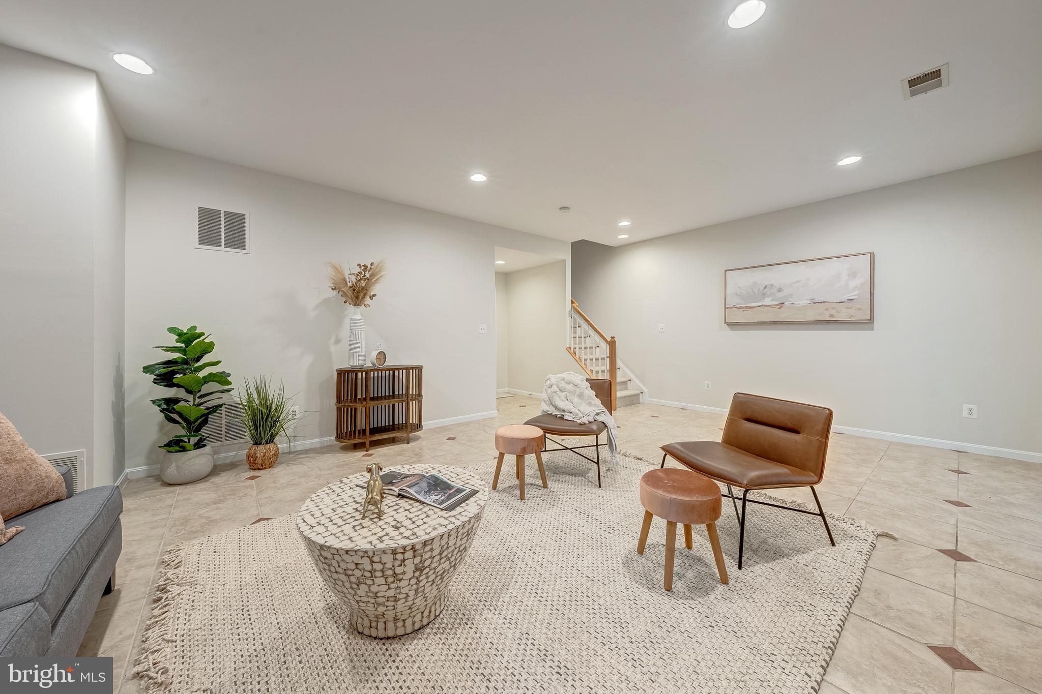 21893 SCHENLEY TERRACE