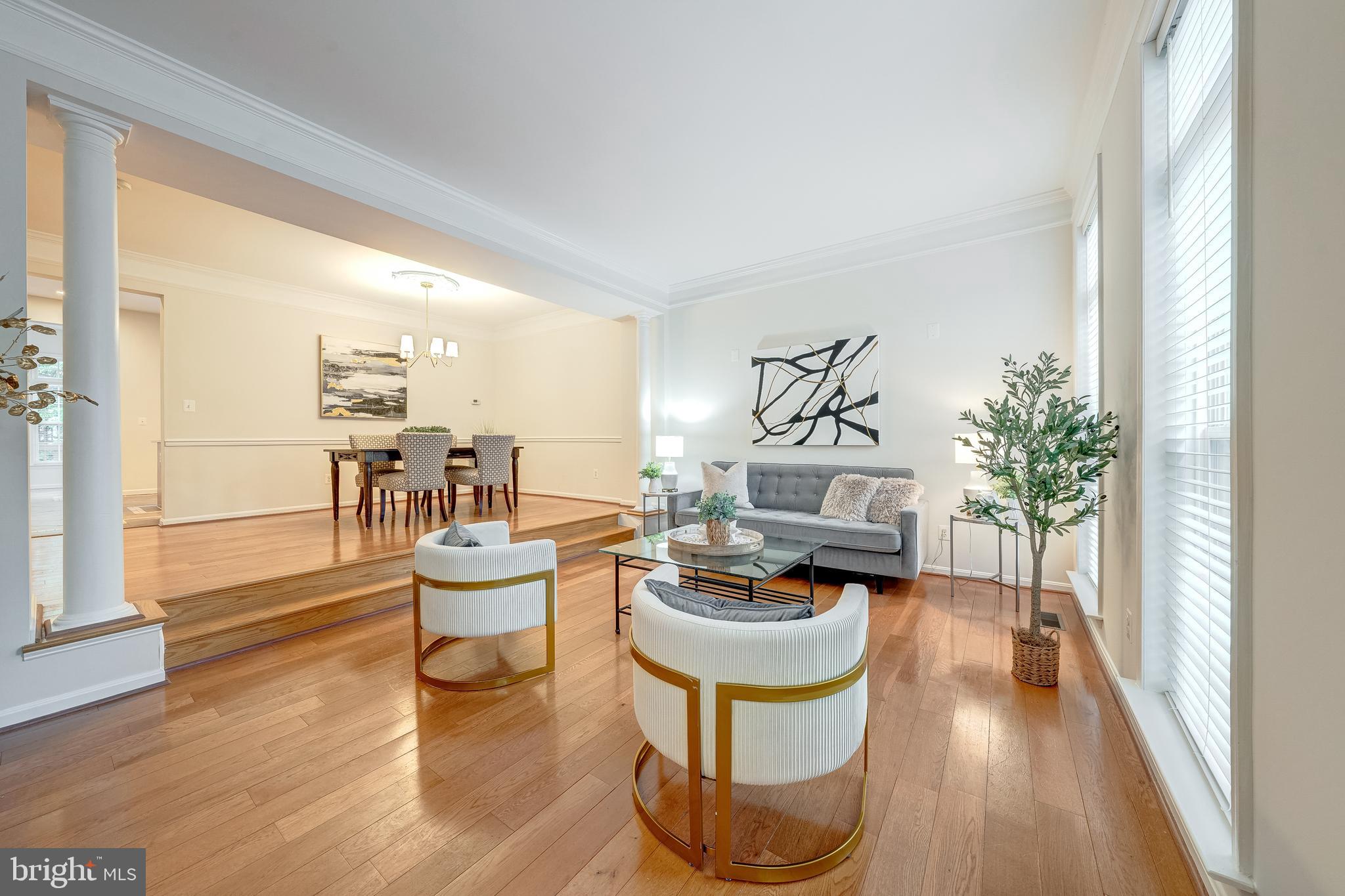 21893 SCHENLEY TERRACE