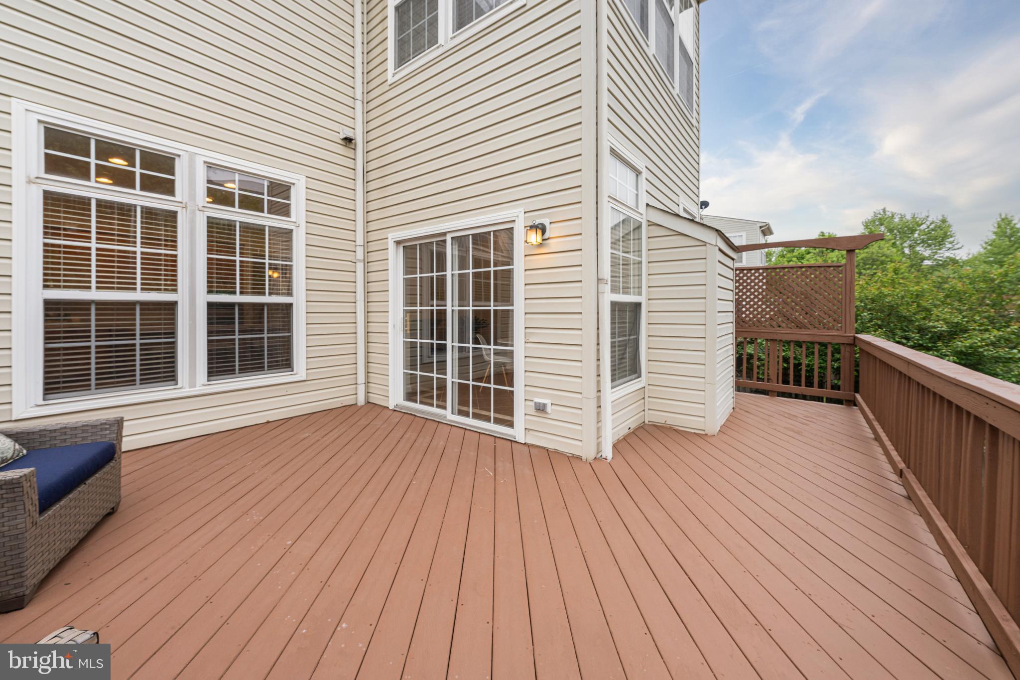 21893 SCHENLEY TERRACE