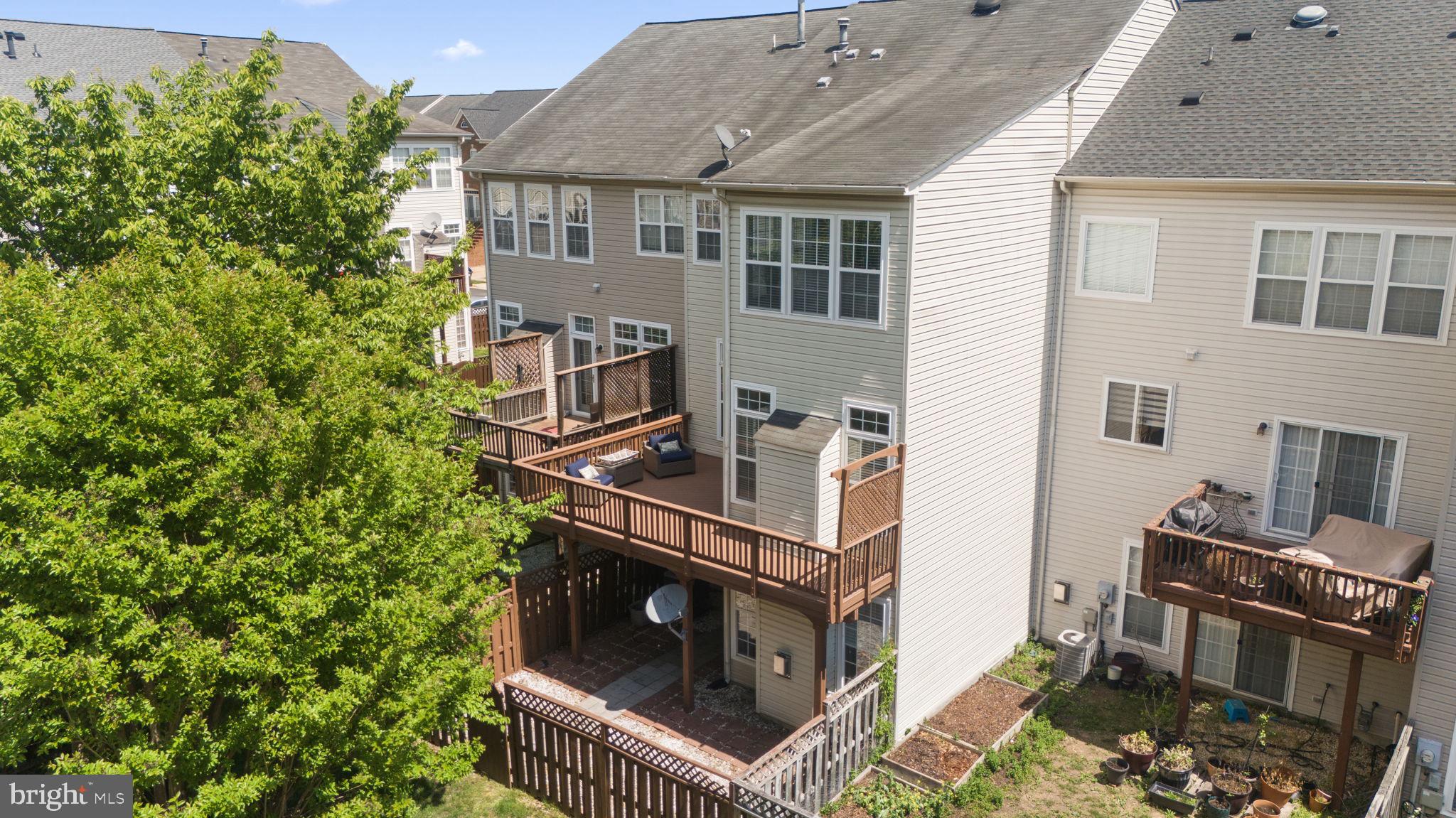 21893 SCHENLEY TERRACE
