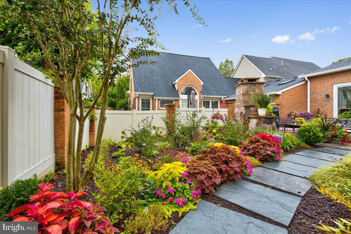 43501 MONARCH BEACH SQUARE