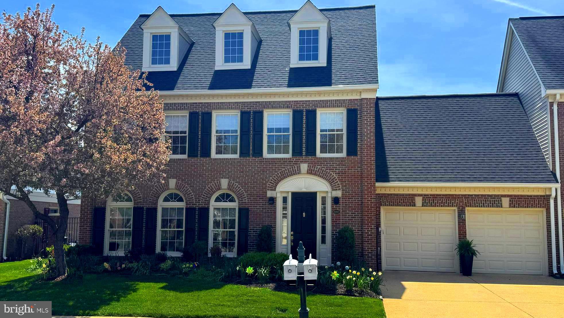 43501 MONARCH BEACH SQUARE