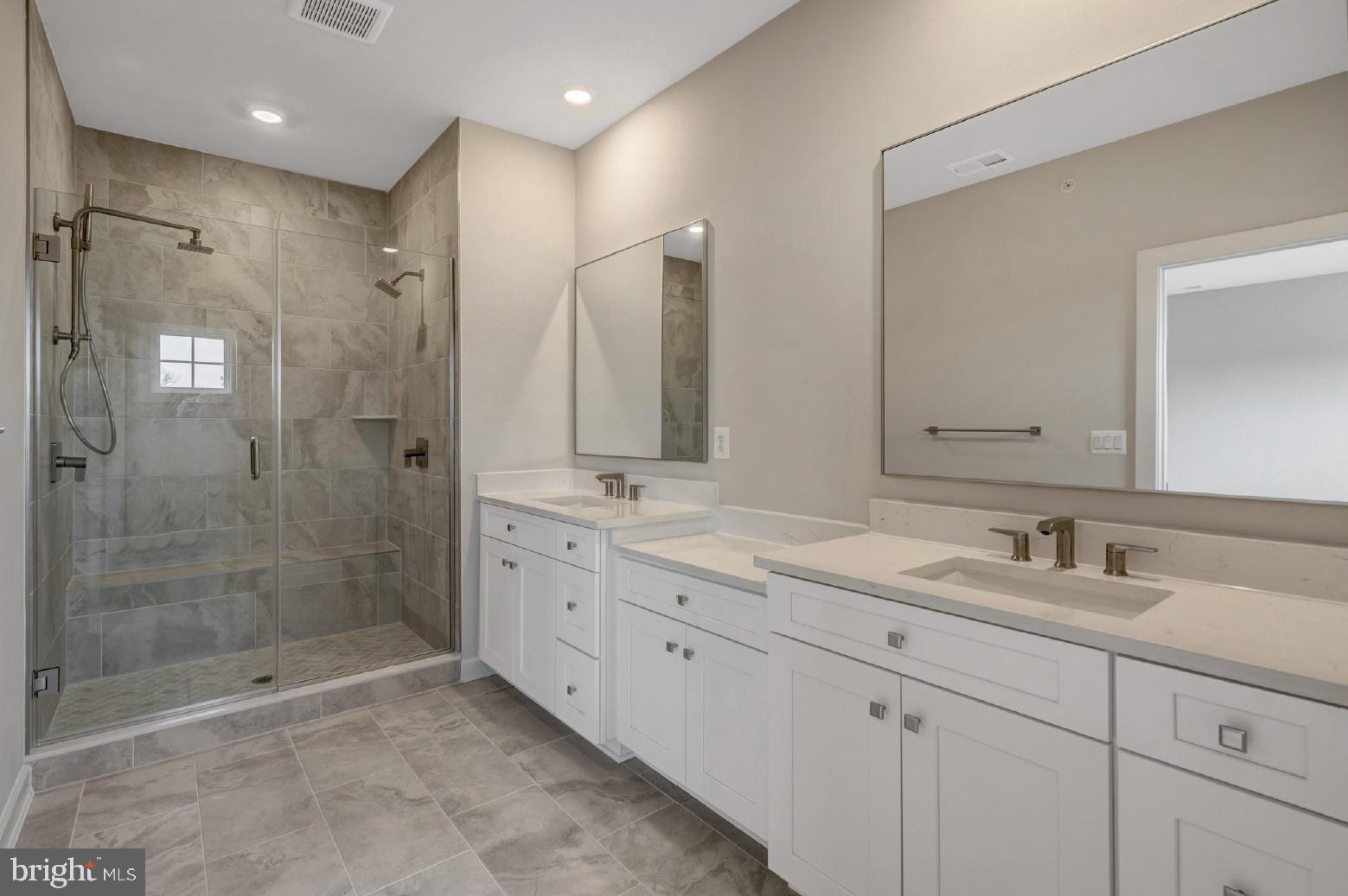 43769 METRO TERRACE