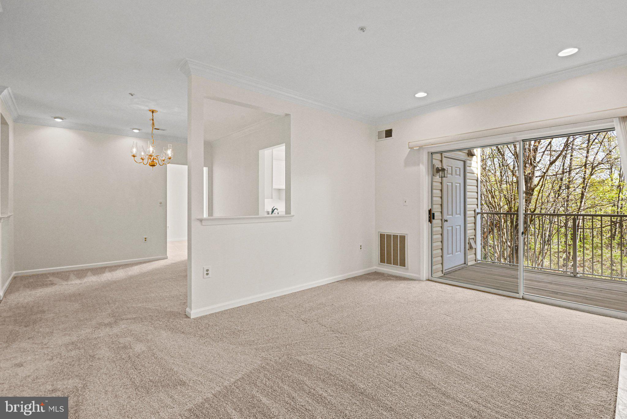 20933 CEDARPOST SQUARE 203