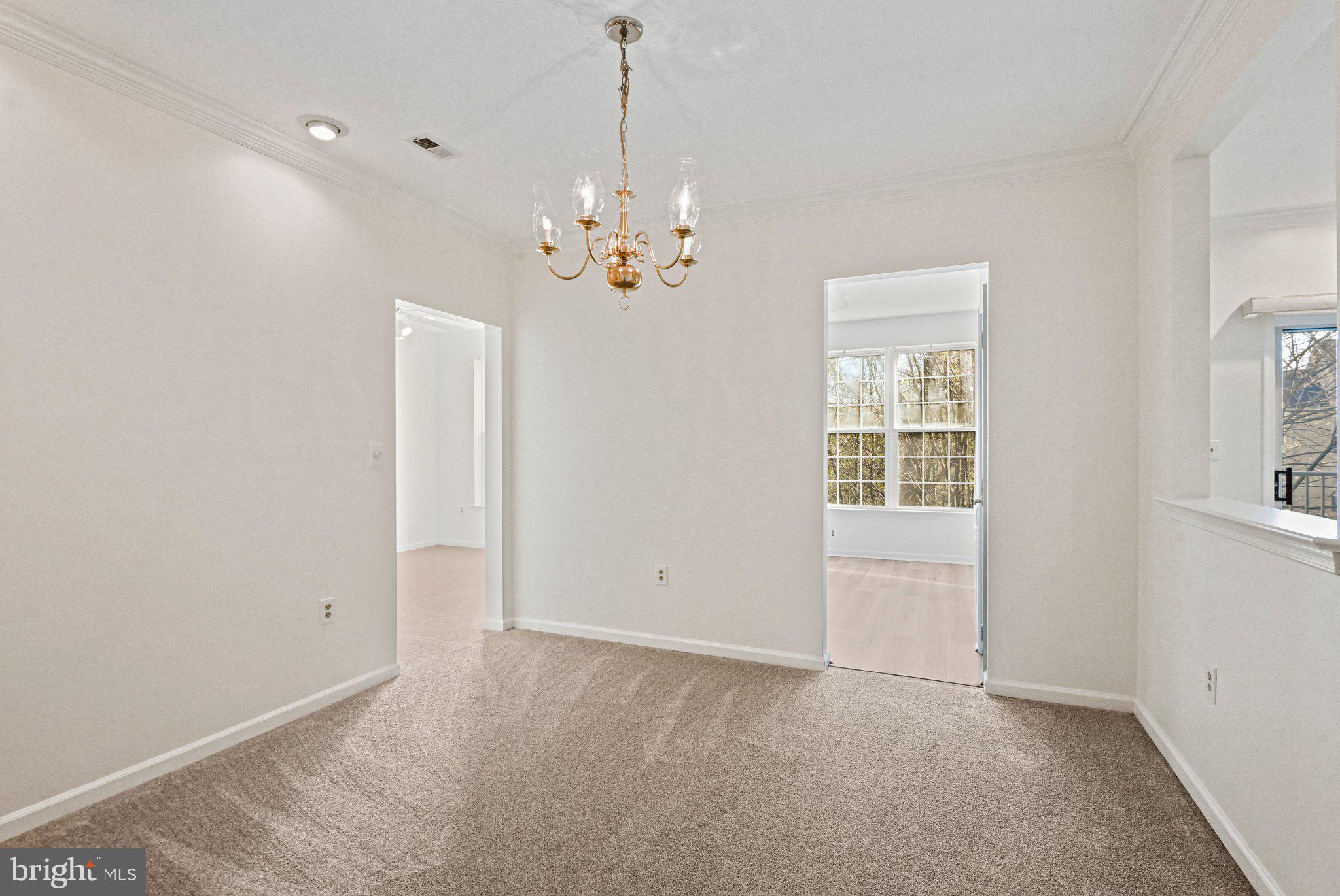 20933 CEDARPOST SQUARE 203
