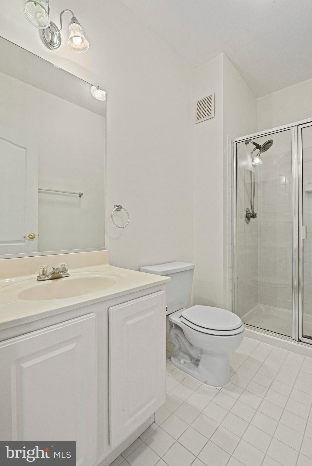 20933 CEDARPOST SQUARE 203