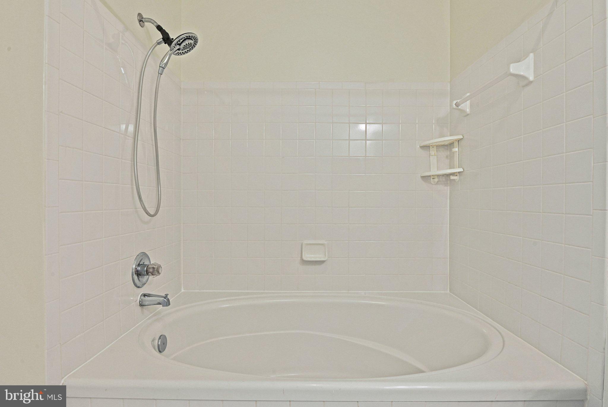 20933 CEDARPOST SQUARE 203