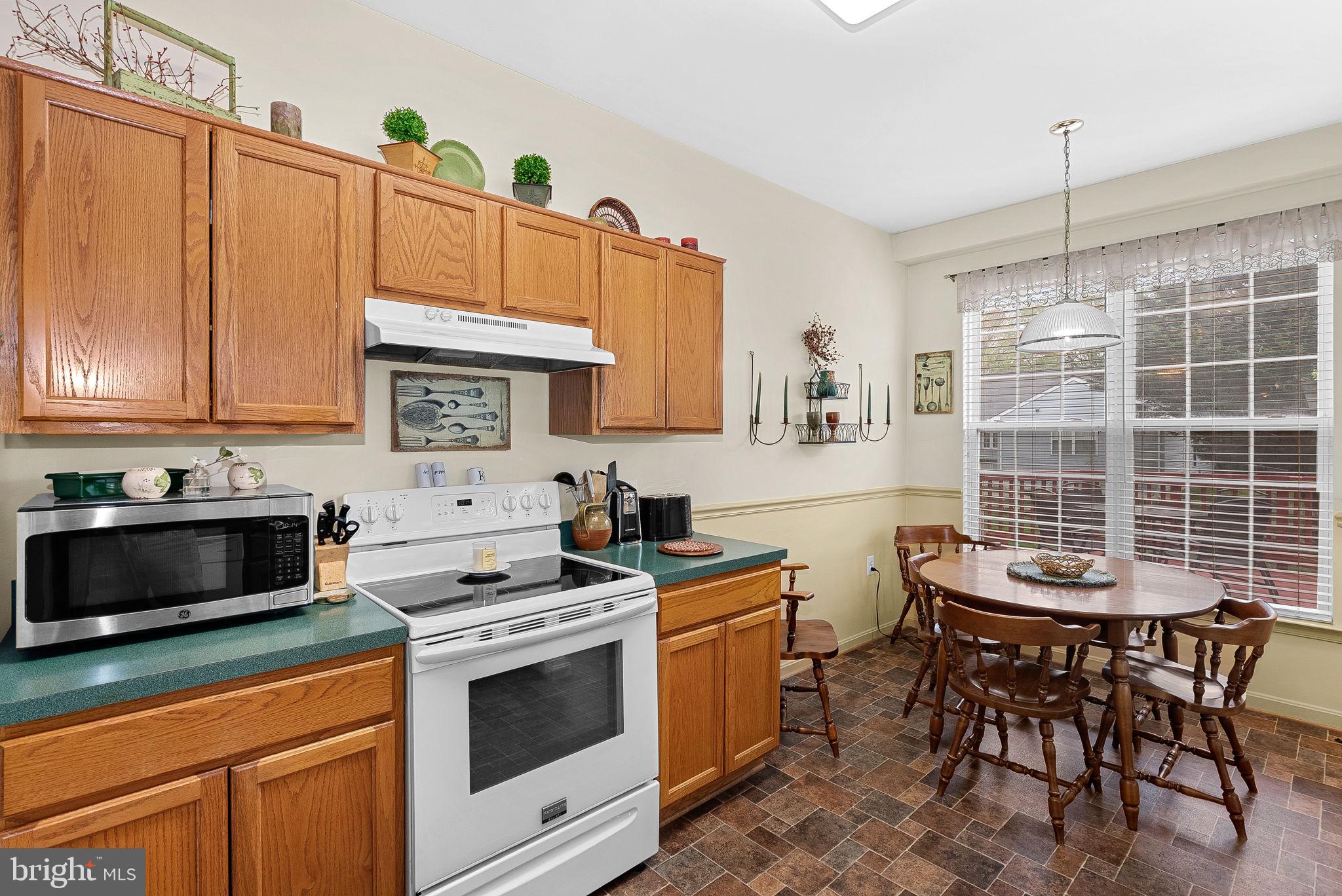 17304 CEDAR BLUFF COURT
