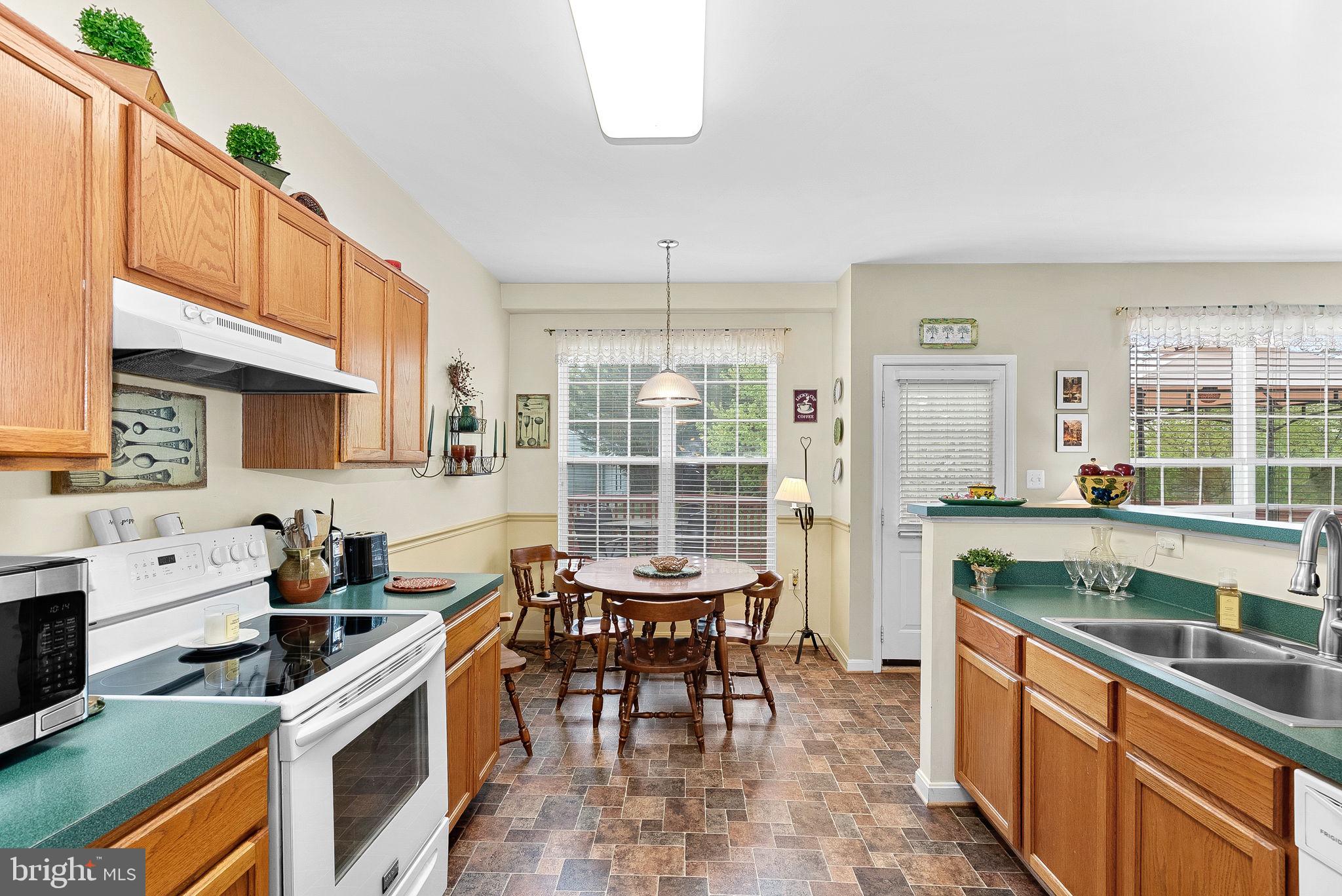 17304 CEDAR BLUFF COURT