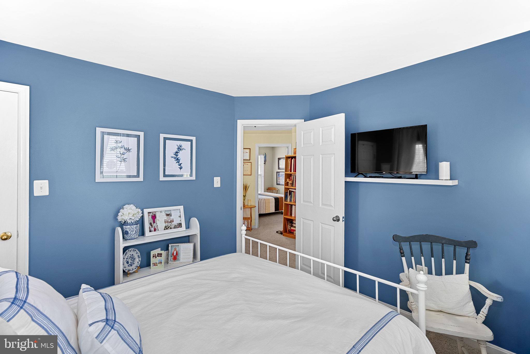 17304 CEDAR BLUFF COURT