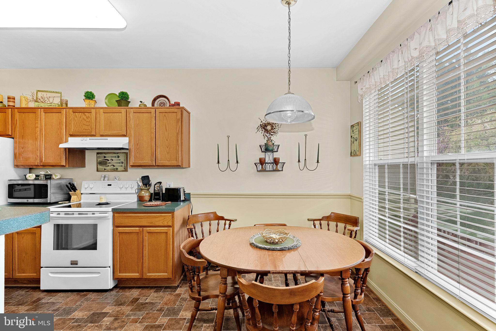 17304 CEDAR BLUFF COURT