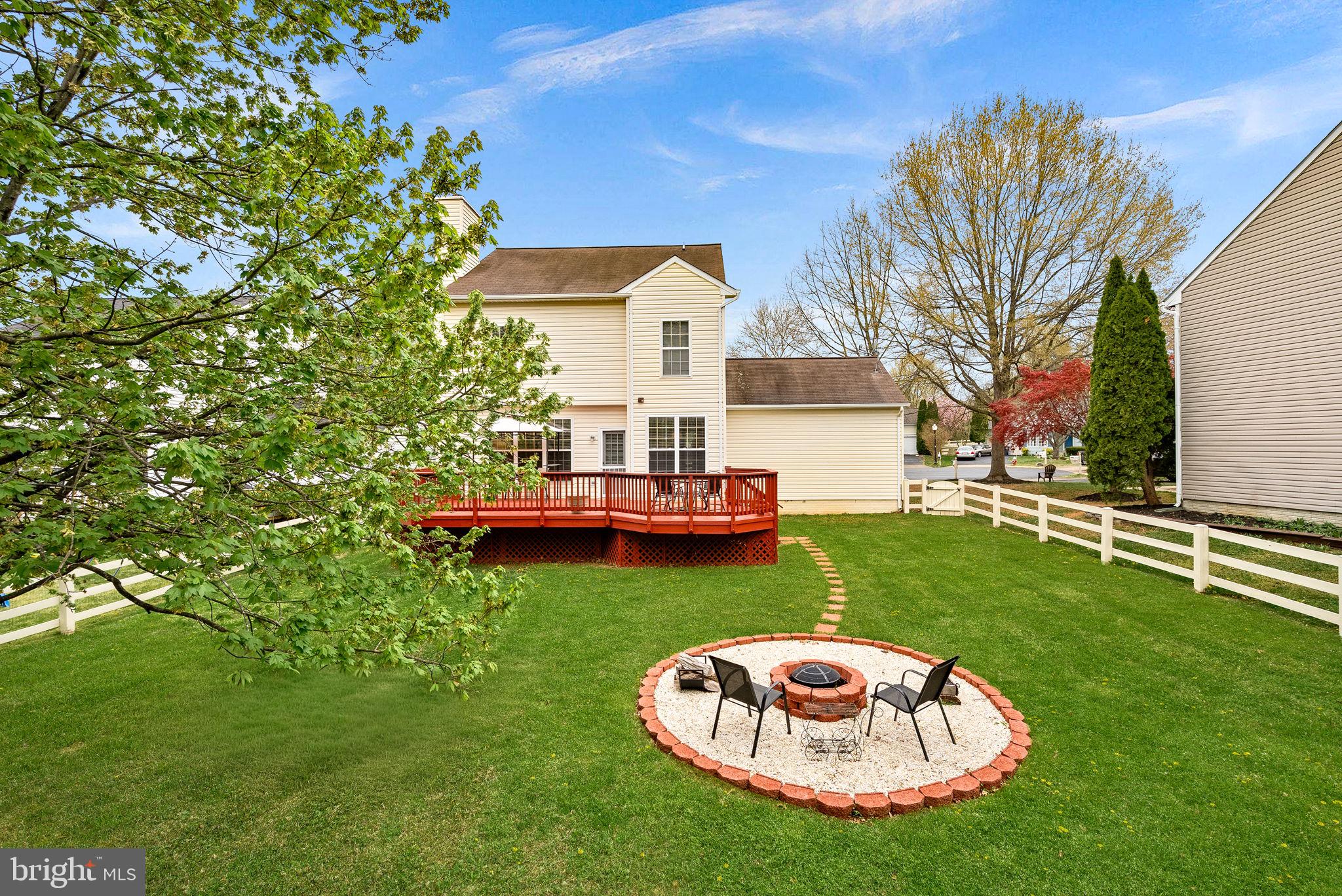 17304 CEDAR BLUFF COURT