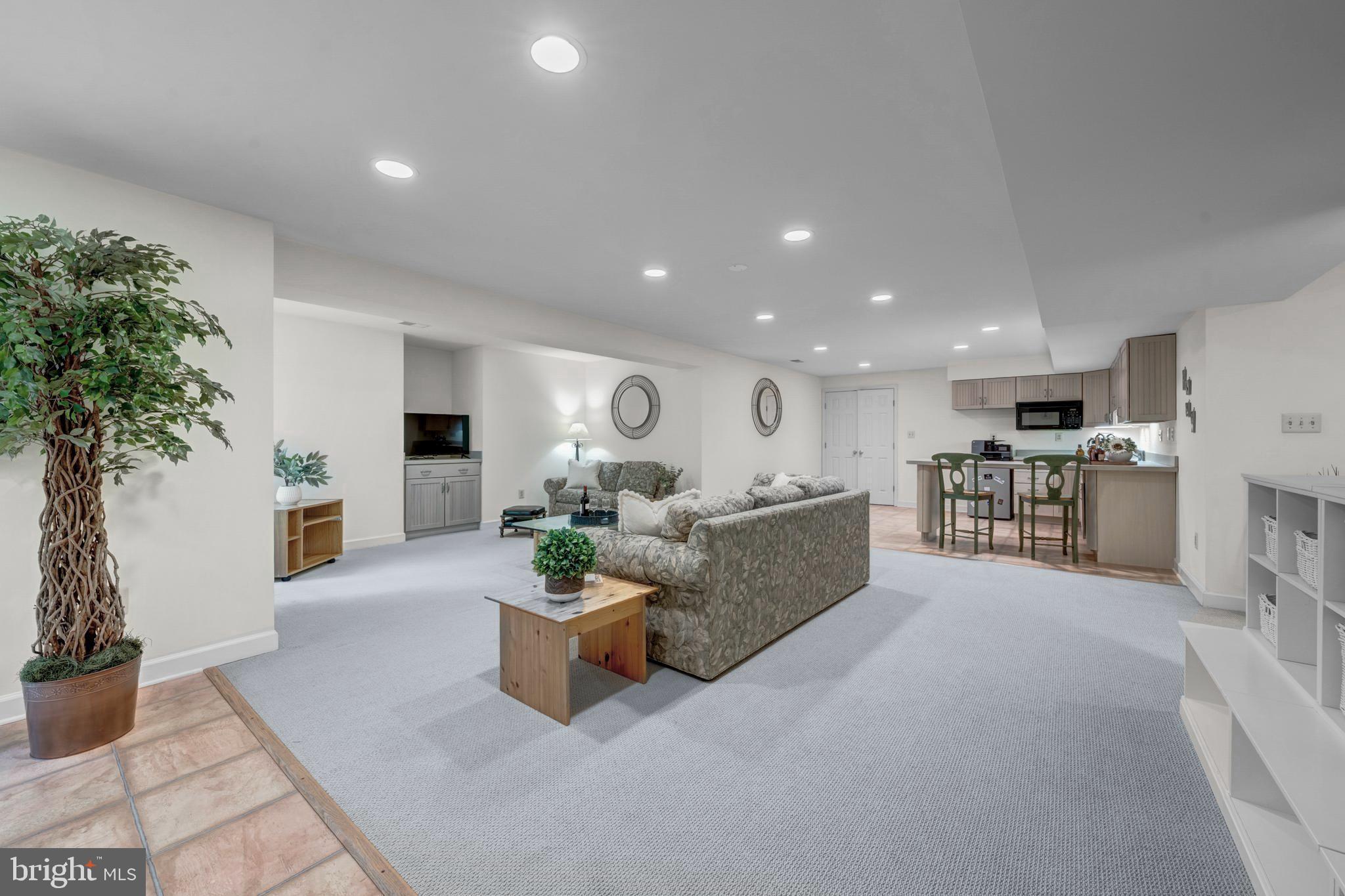 40845 FOREST GLEN DRIVE