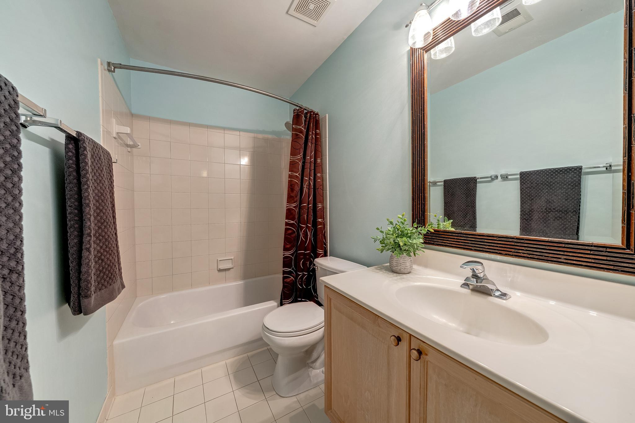 40845 FOREST GLEN DRIVE