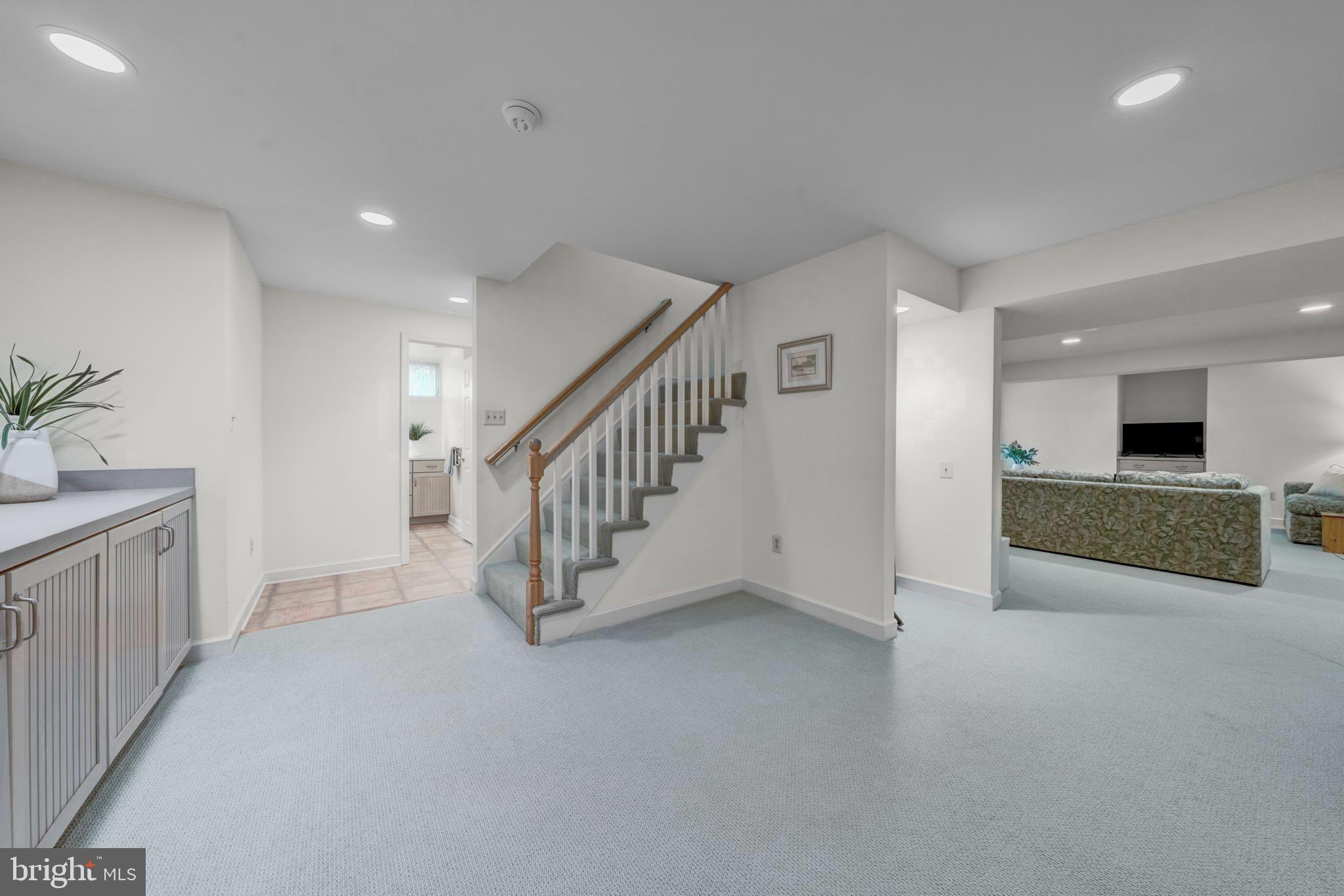 40845 FOREST GLEN DRIVE