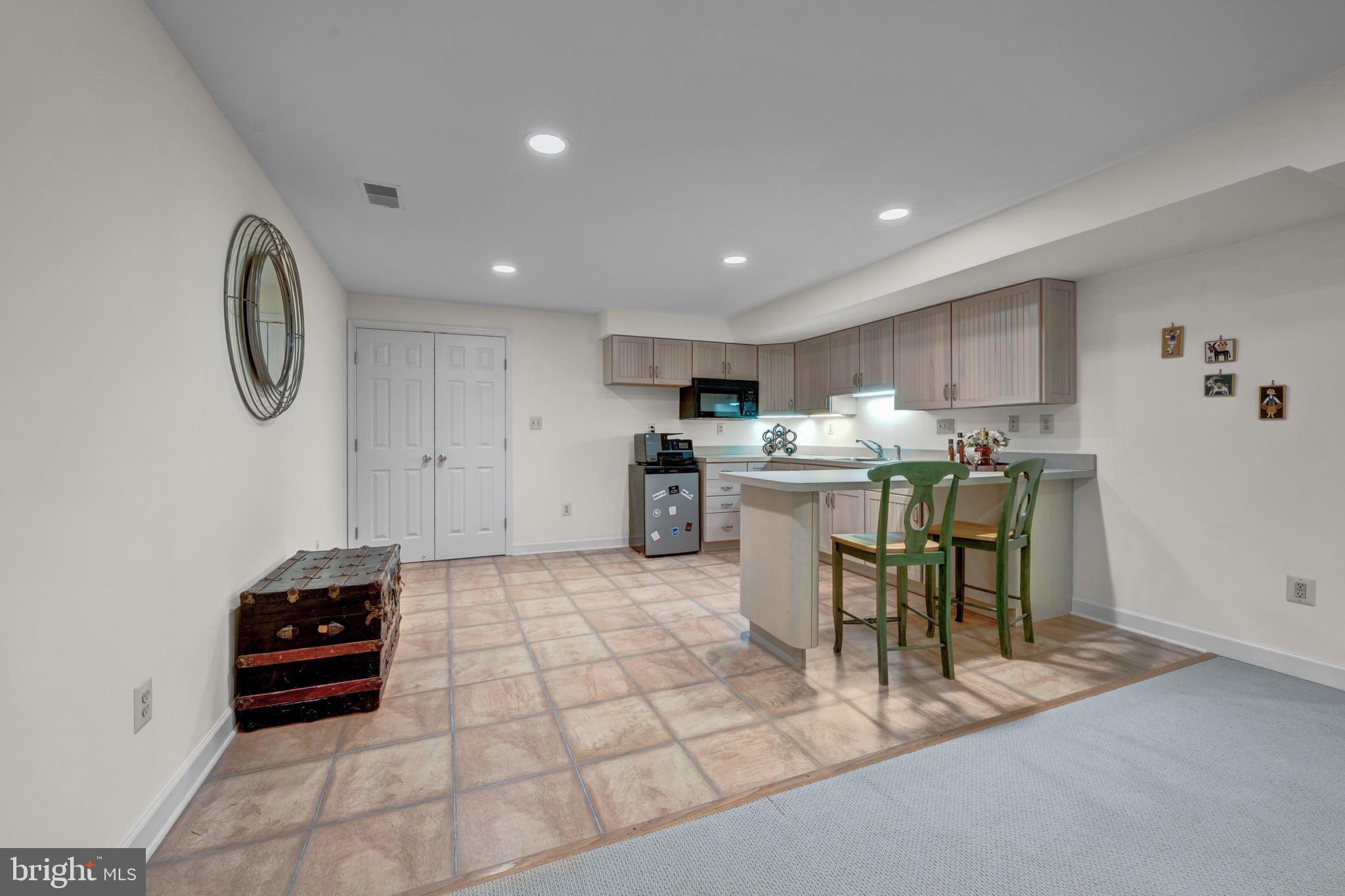 40845 FOREST GLEN DRIVE
